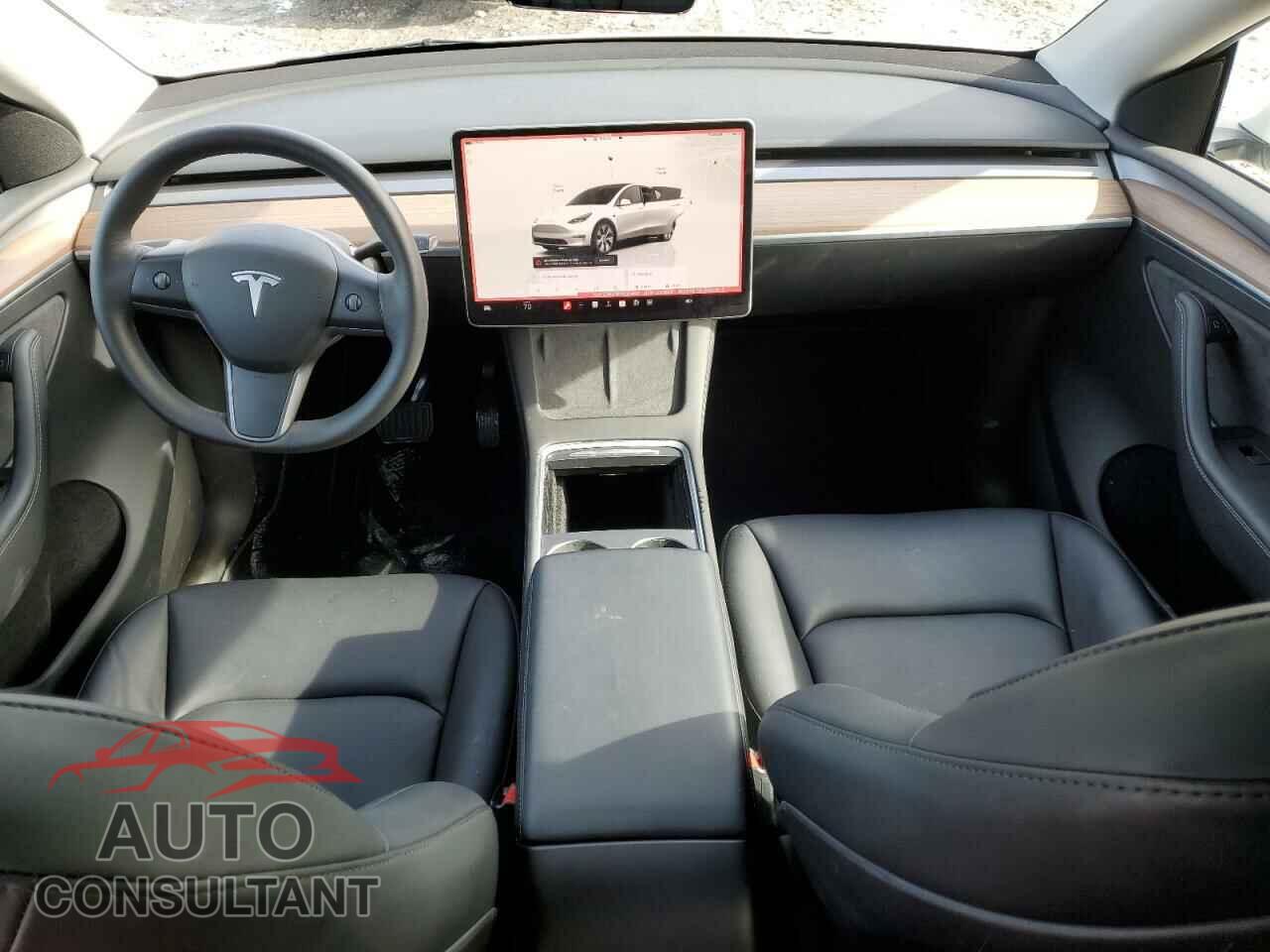 TESLA MODEL Y 2023 - 7SAYGAEE1PF830400