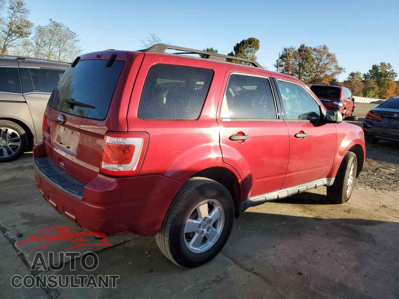 FORD ESCAPE 2011 - 1FMCU0D79BKA66168