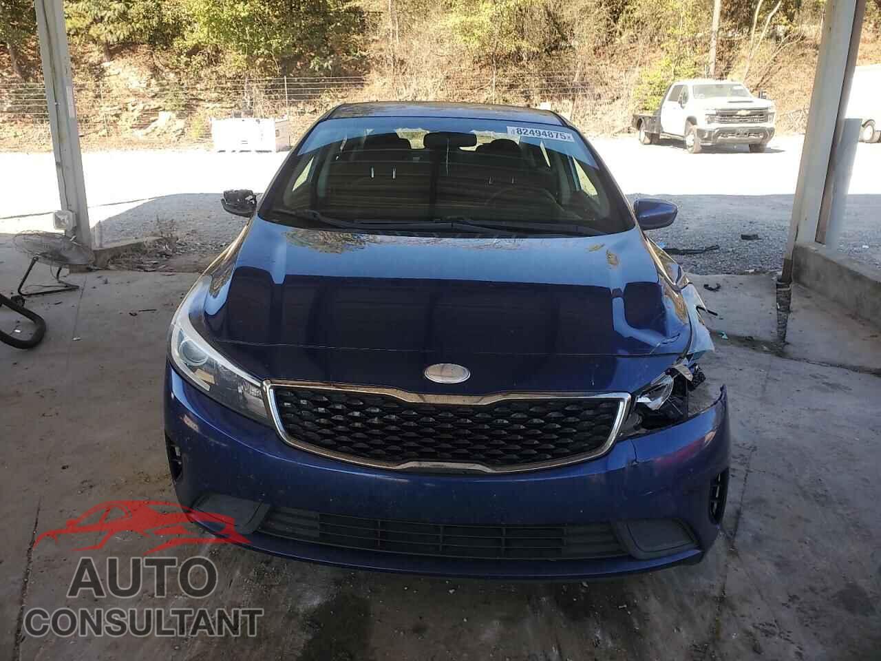 KIA FORTE 2018 - 3KPFL4A71JE201631