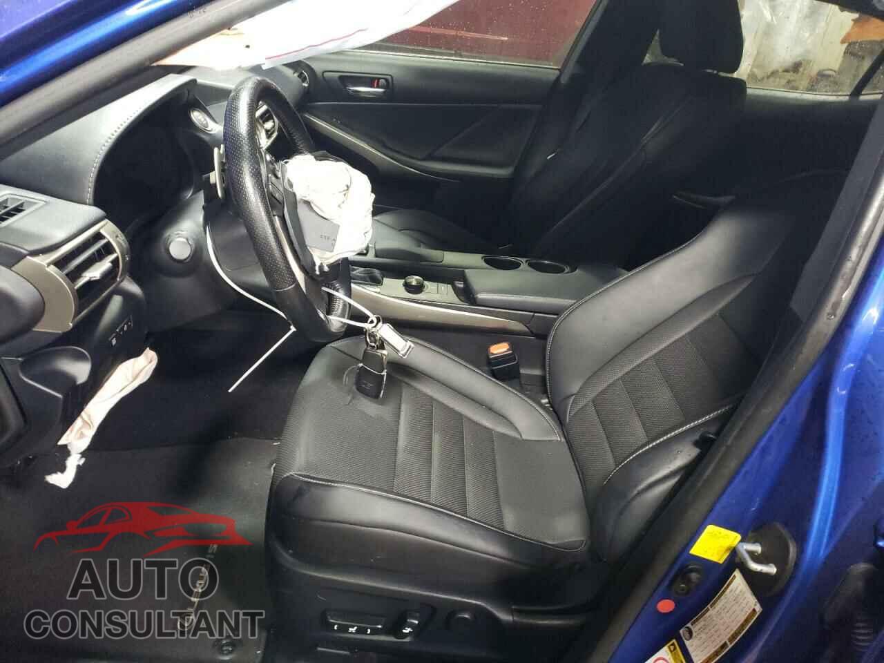 LEXUS IS 2016 - JTHBA1D20G5032188
