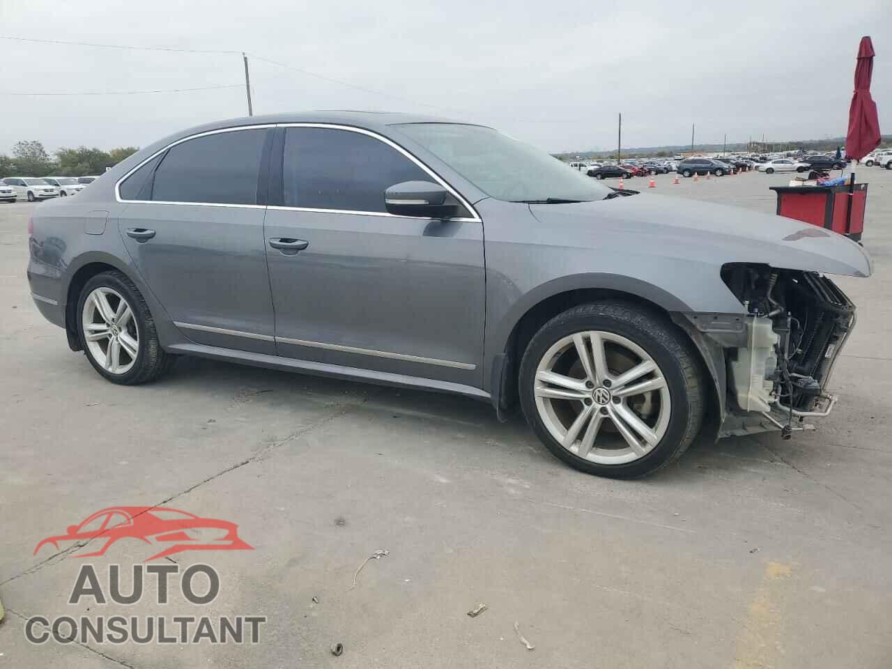 VOLKSWAGEN PASSAT 2014 - 1VWCN7A32EC094885