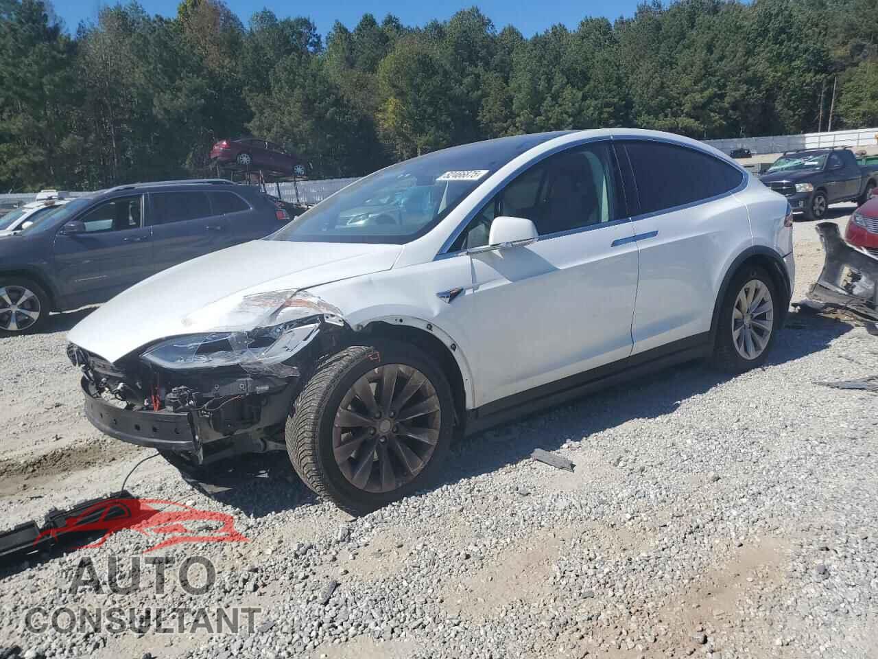 TESLA MODEL X 2018 - 5YJXCBE21JF112398