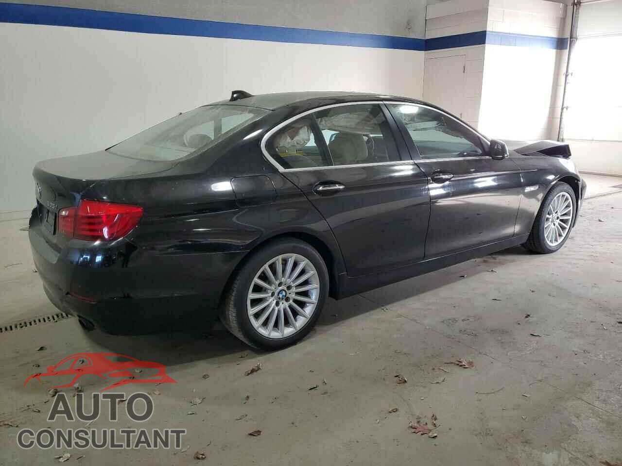 BMW 5 SERIES 2011 - WBAFR7C58BC800916
