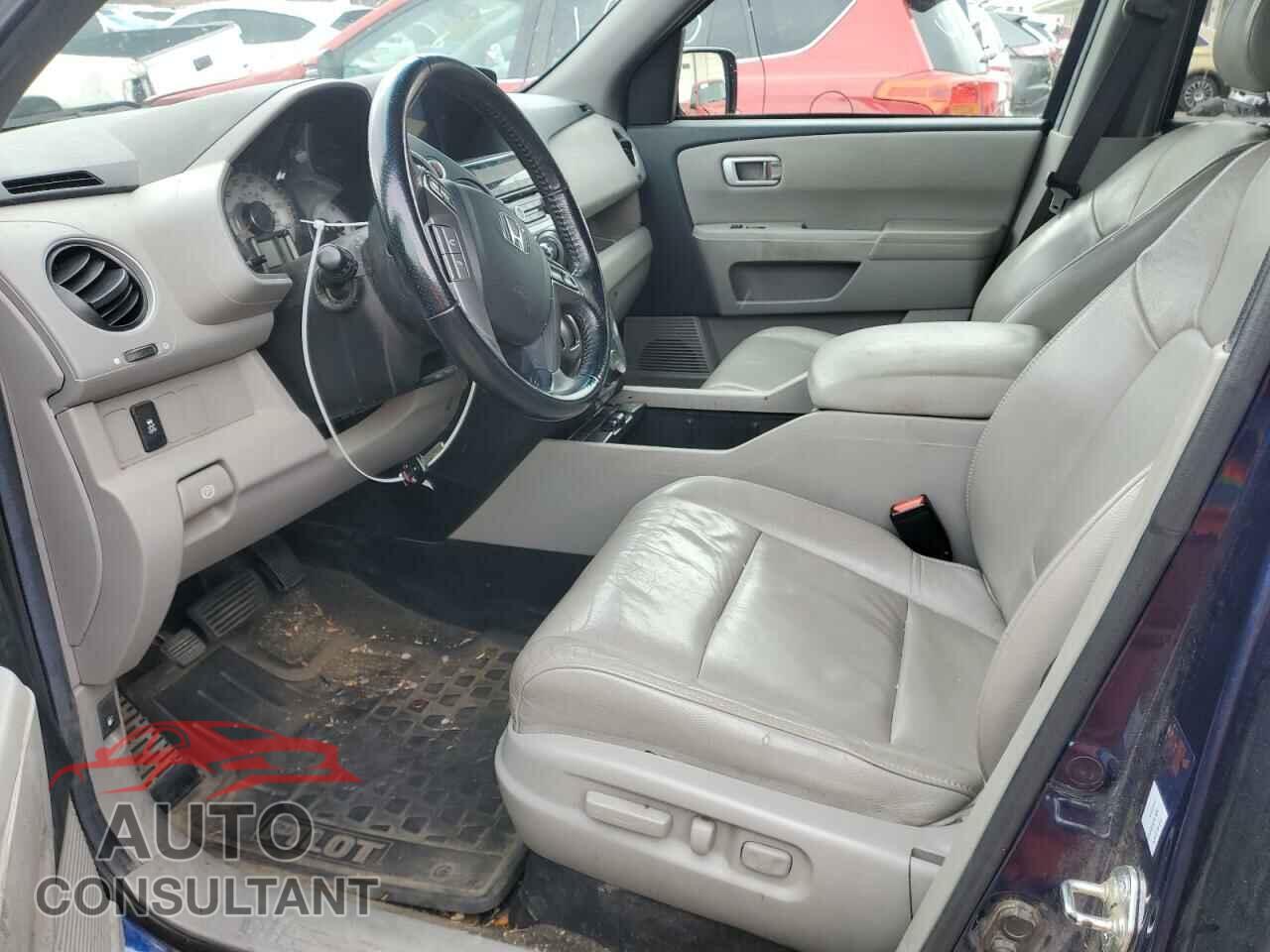 HONDA PILOT 2013 - 5FNYF4H70DB038863