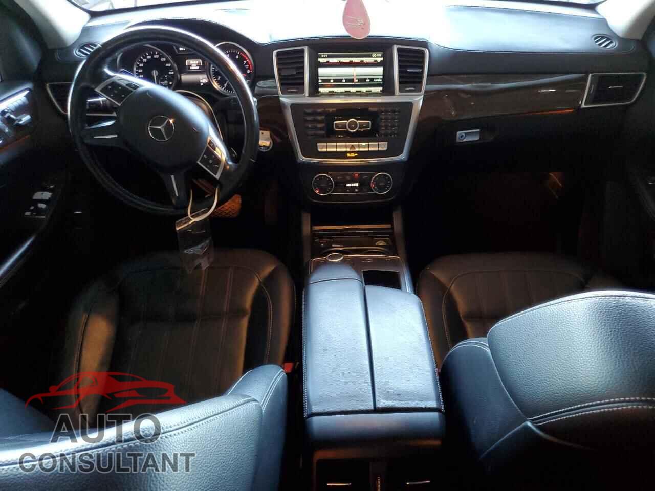 MERCEDES-BENZ GL-CLASS 2015 - 4JGDF6EE5FA527148