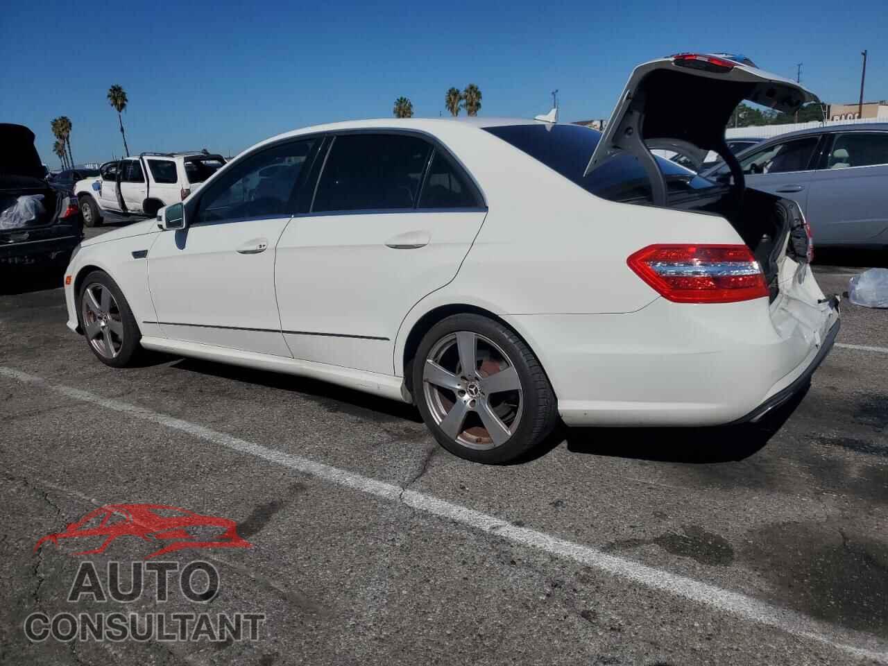 MERCEDES-BENZ E-CLASS 2010 - WDDHF5GB9AA018343