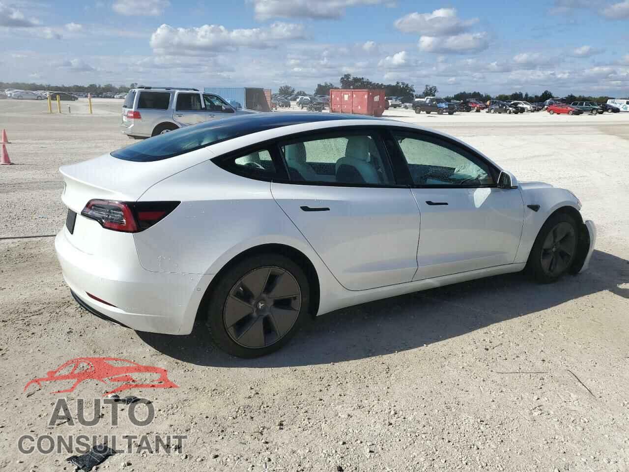 TESLA MODEL 3 2021 - 5YJ3E1EA5MF908568
