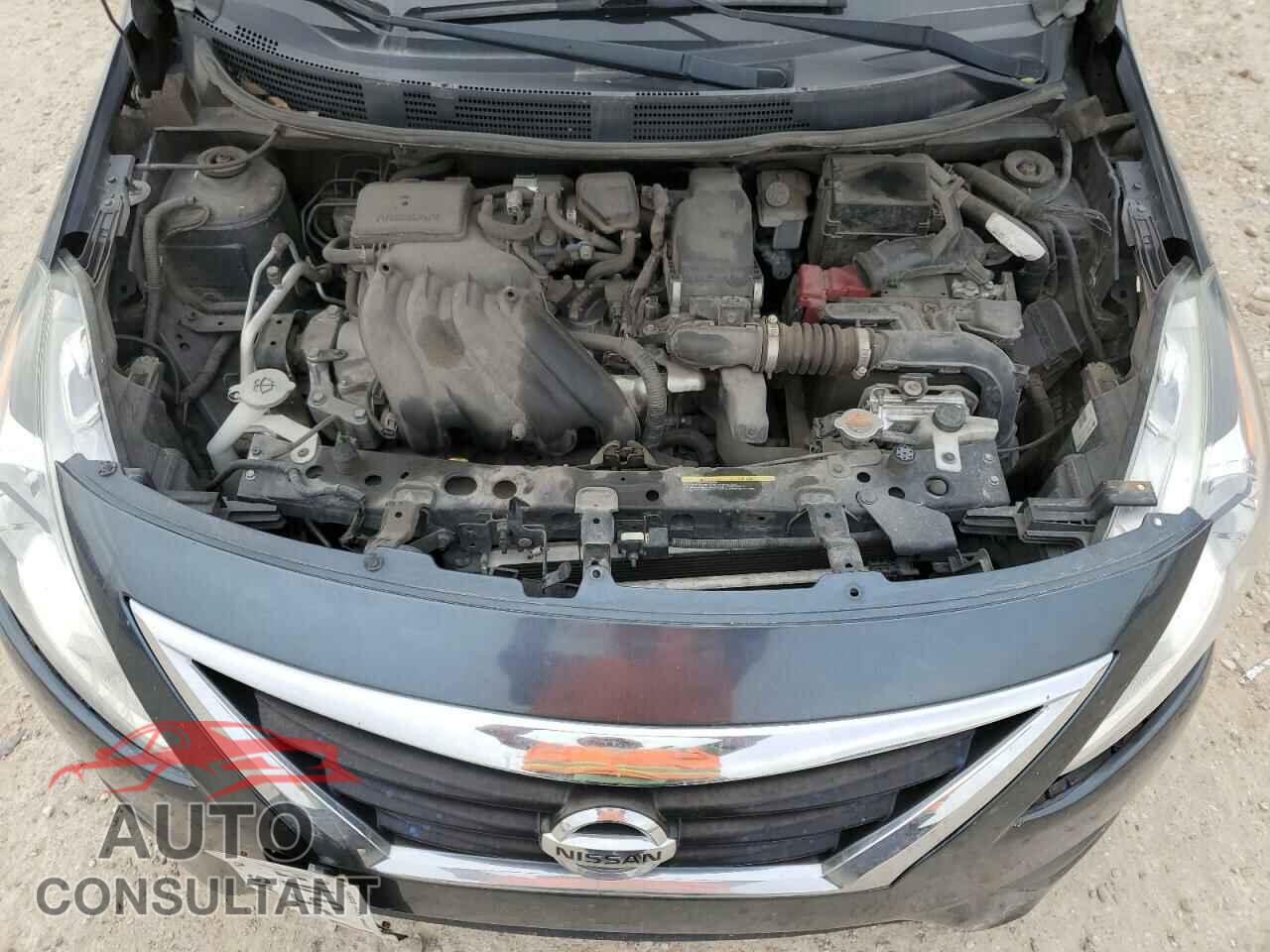 NISSAN VERSA 2017 - 3N1CN7AP2HL848336