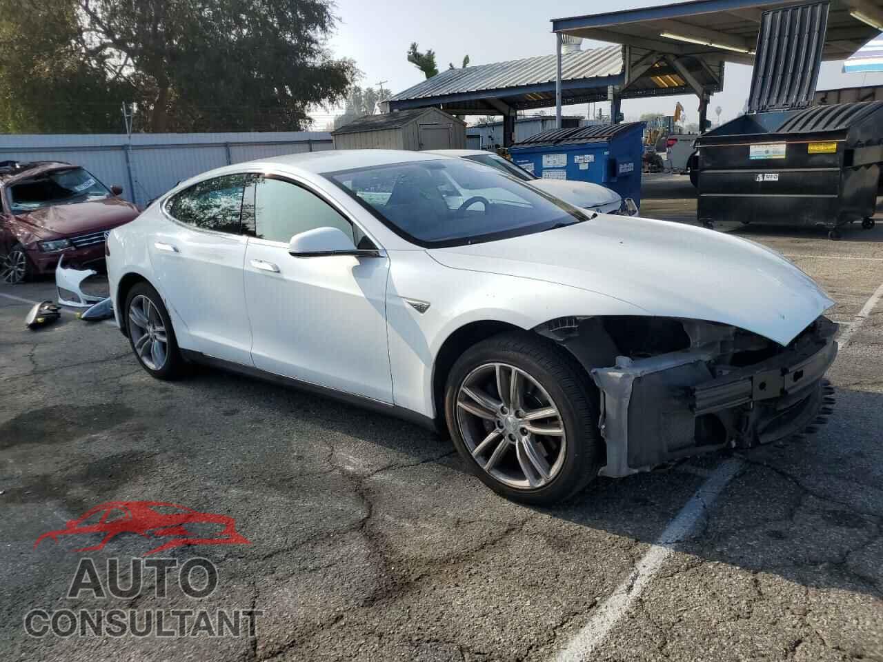 TESLA MODEL S 2014 - 5YJSA1S16EFP49380