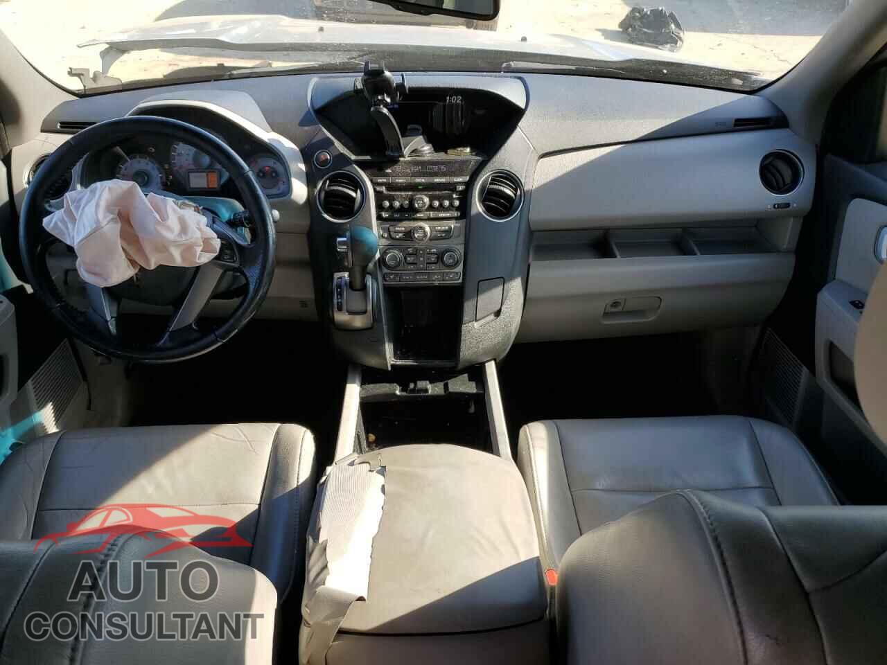 HONDA PILOT 2015 - 5FNYF3H53FB013046