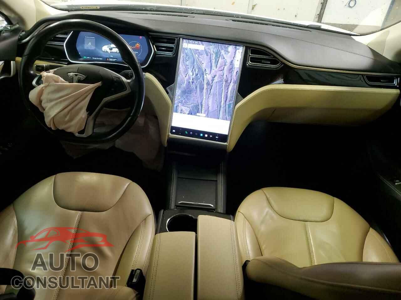 TESLA MODEL S 2015 - 5YJSA1H2XFF080919
