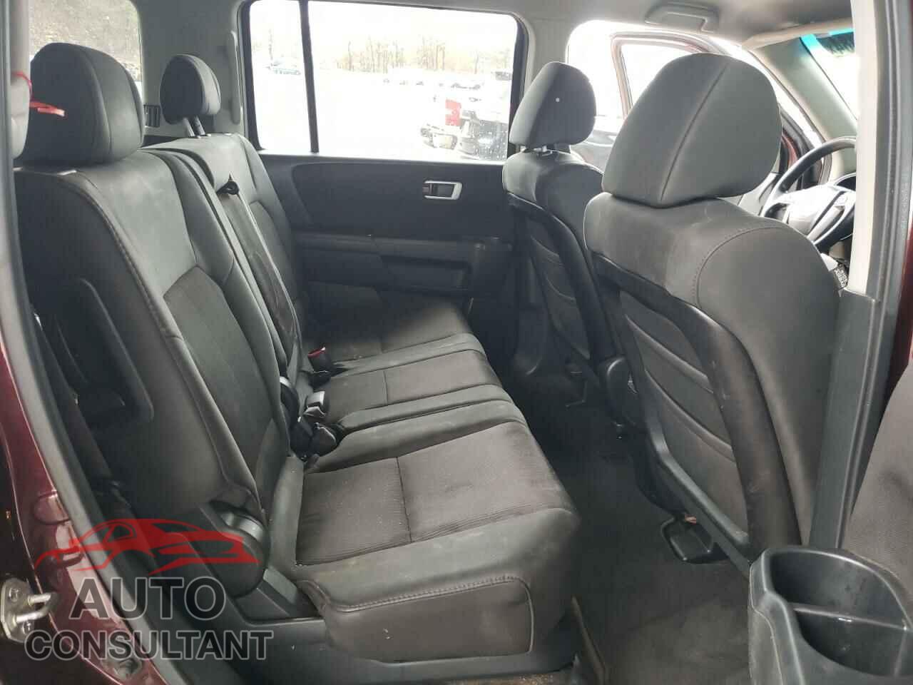 HONDA PILOT 2011 - 5FNYF3H46BB041439