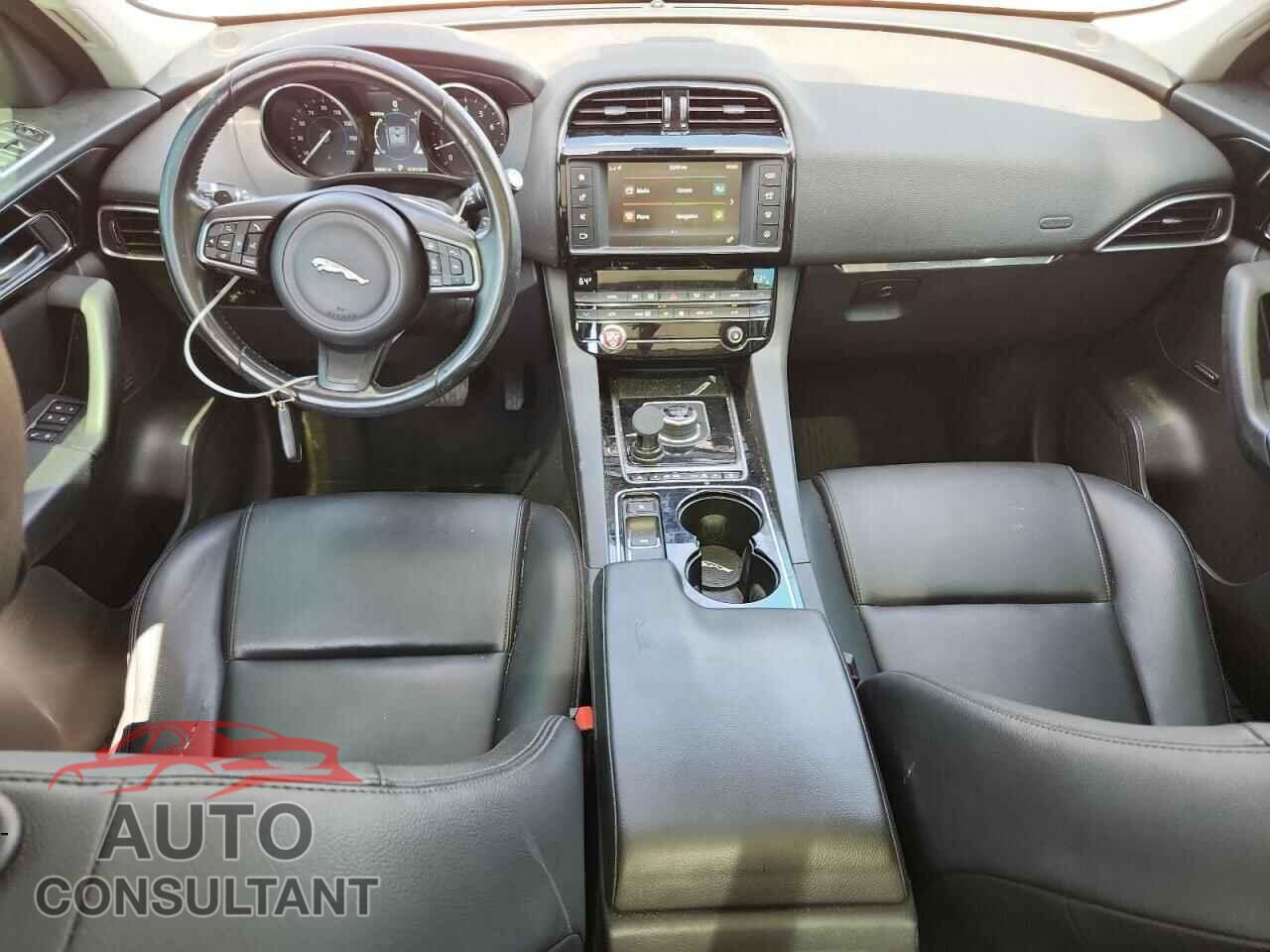 JAGUAR F-PACE 2017 - SADCJ2BV4HA097664