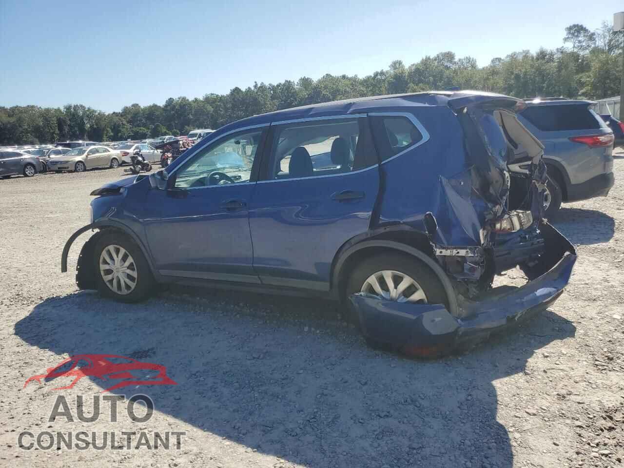 NISSAN ROGUE 2017 - KNMAT2MV1HP532972