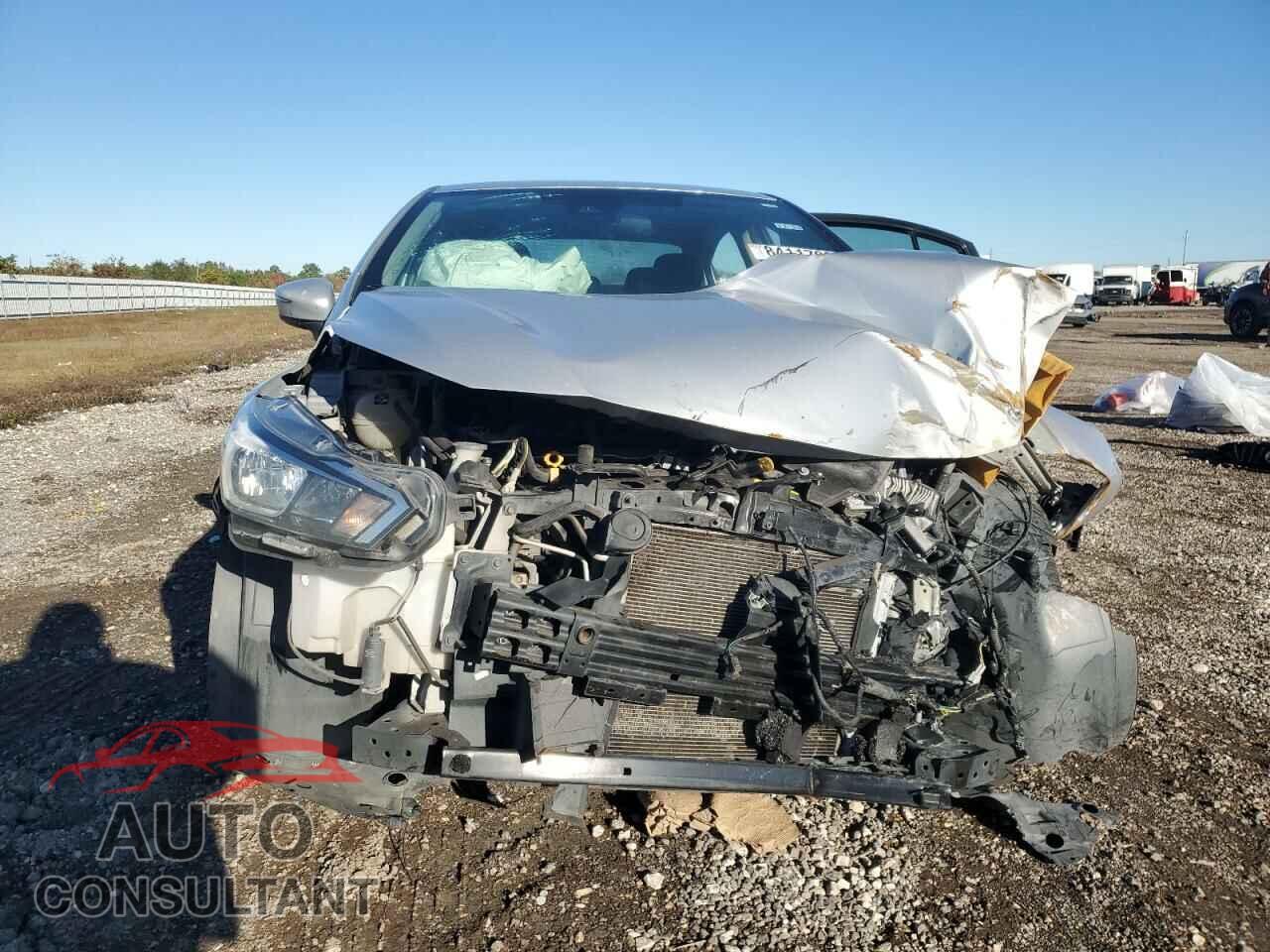 NISSAN VERSA 2020 - 3N1CN8EV8LL836702
