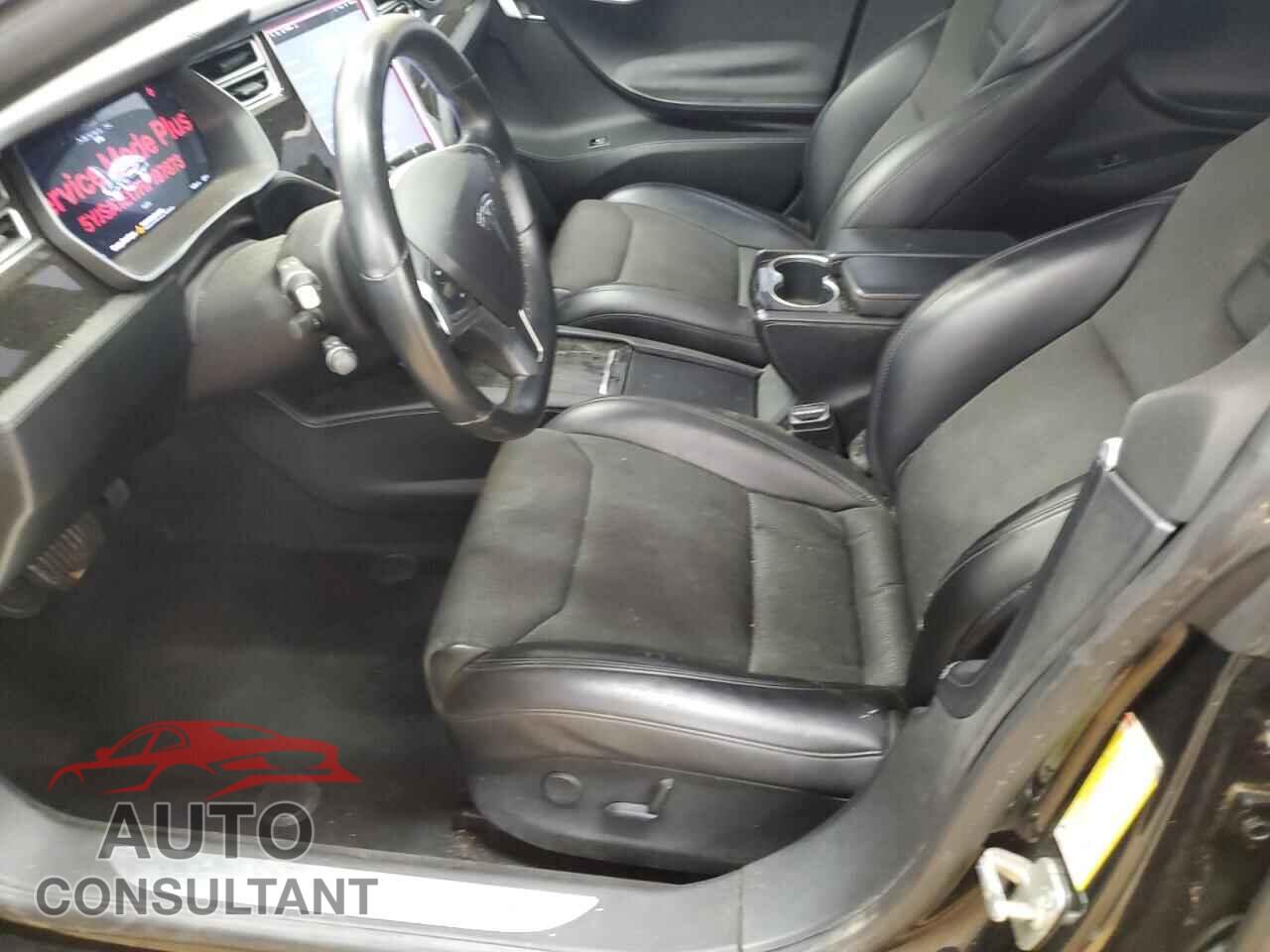 TESLA MODEL S 2017 - 5YJSA1E17HF197873