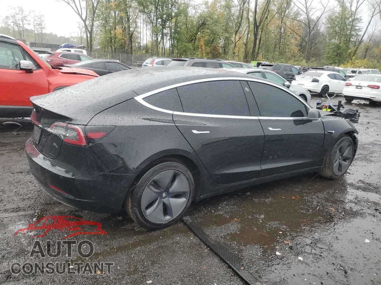 TESLA MODEL 3 2019 - 5YJ3E1EA0KF304486