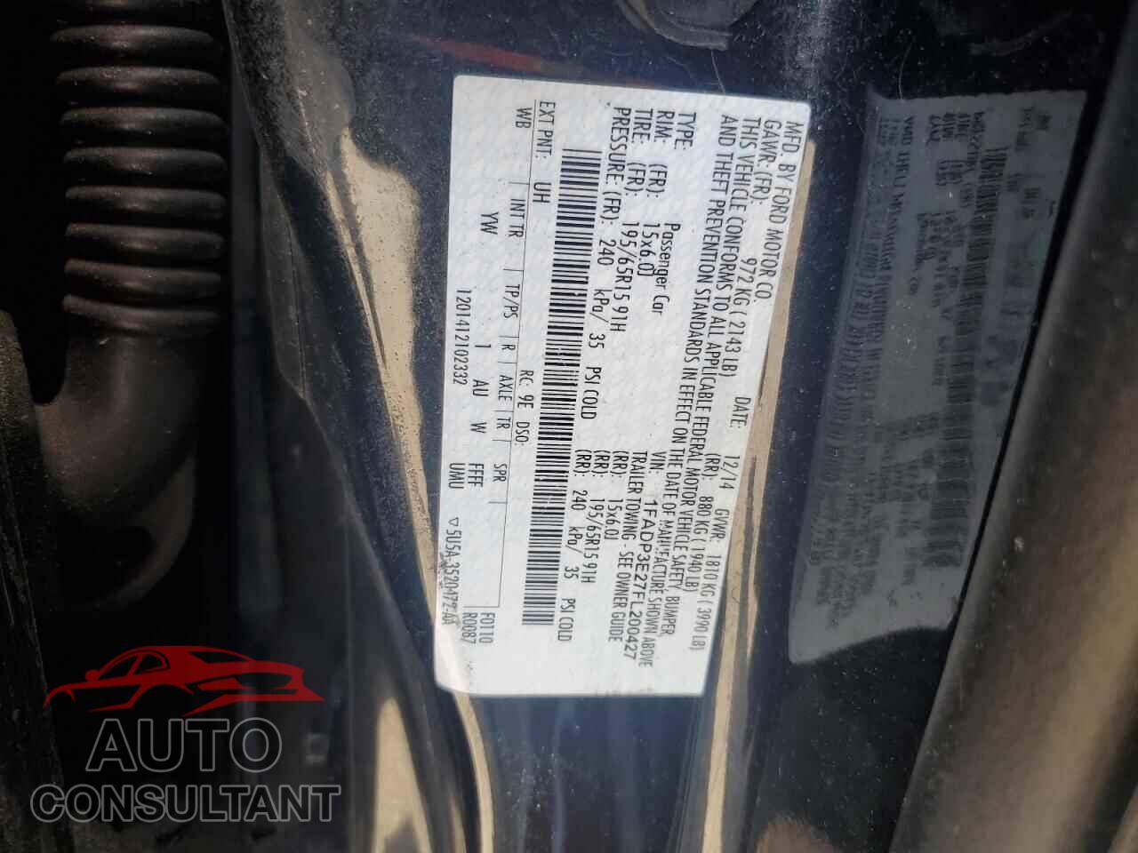 FORD FOCUS 2015 - 1FADP3E27FL200427