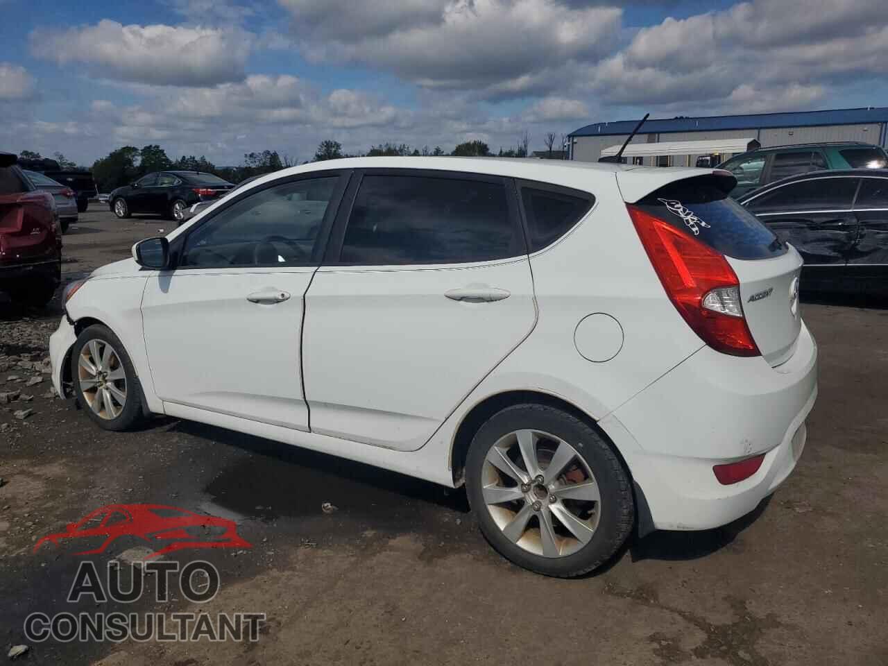 HYUNDAI ACCENT 2012 - KMHCU5AEXCU041561