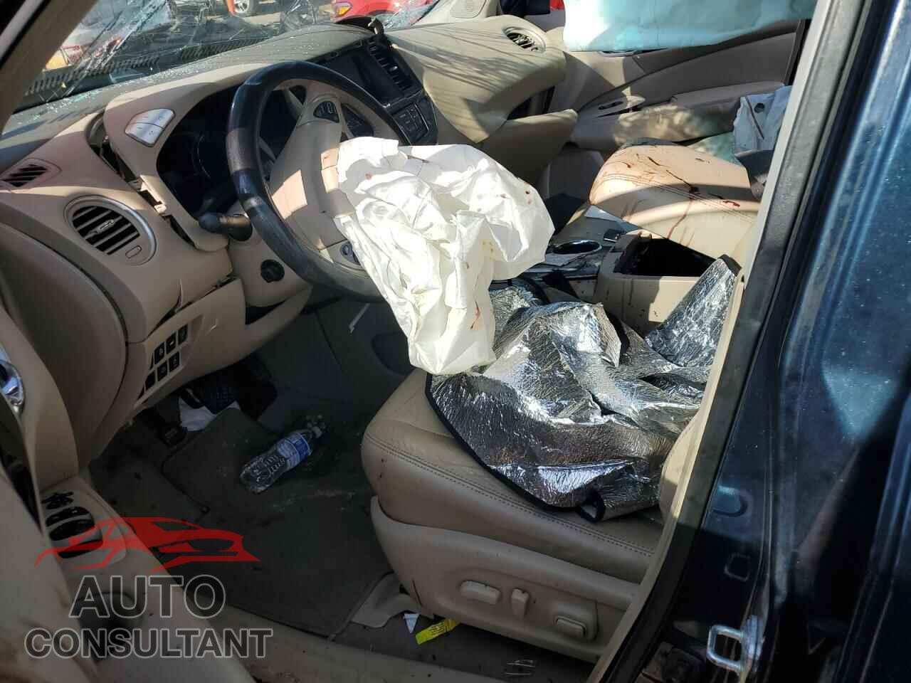 NISSAN PATHFINDER 2013 - 5N1AR2MN8DC644101