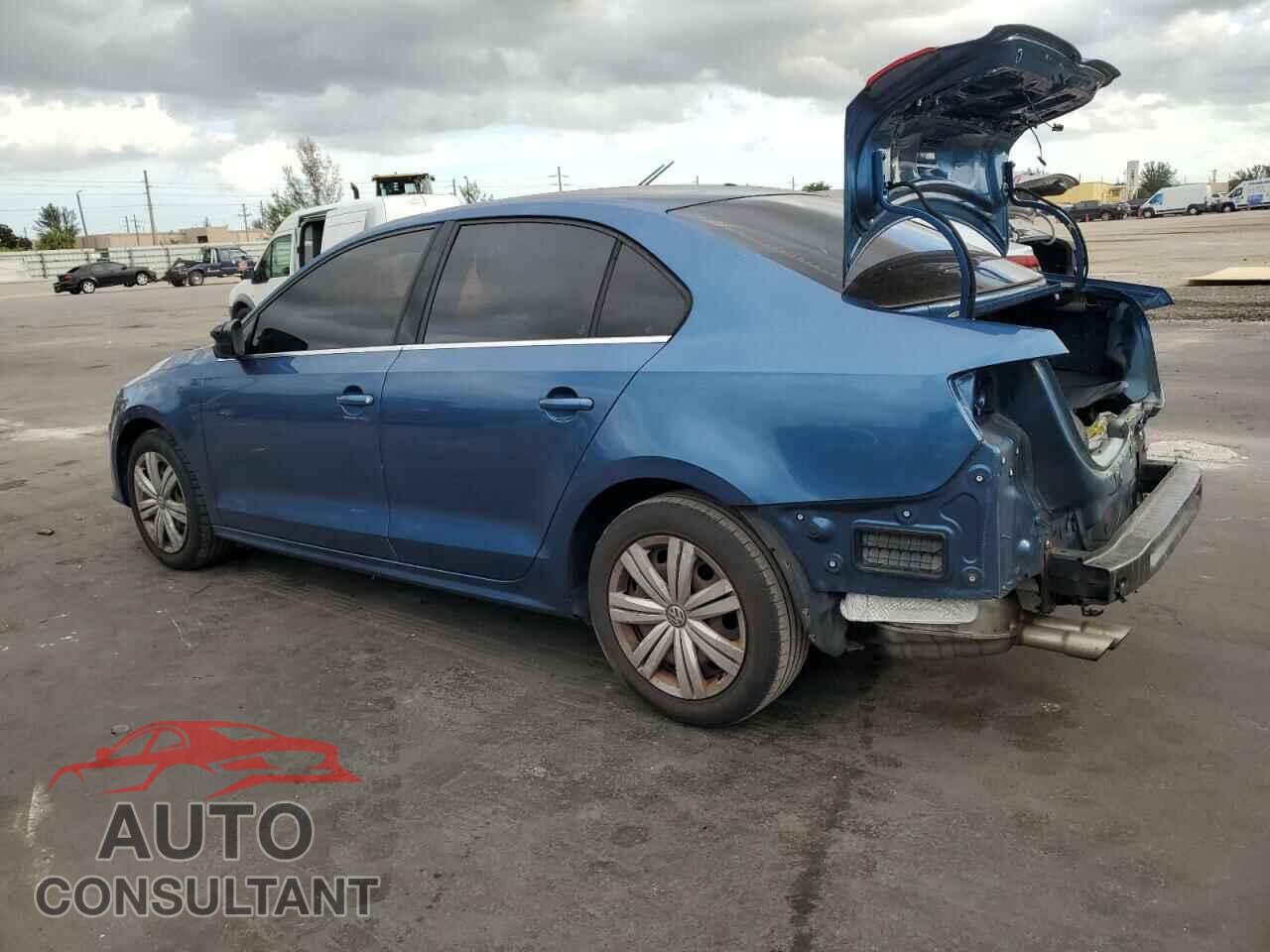 VOLKSWAGEN JETTA 2017 - 3VW2B7AJ3HM310135