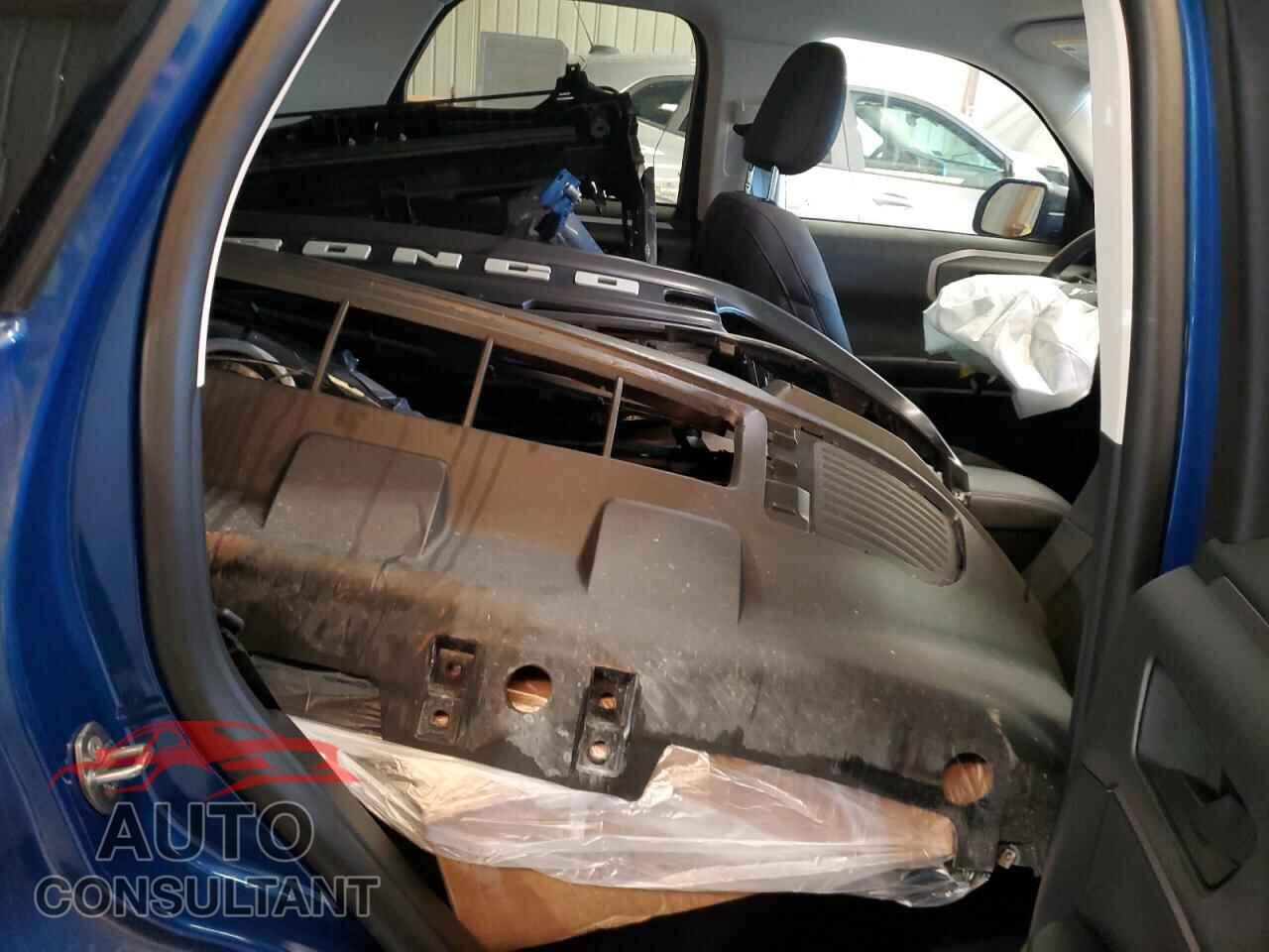 FORD BRONCO 2024 - 3FMCR9B63RRF04477