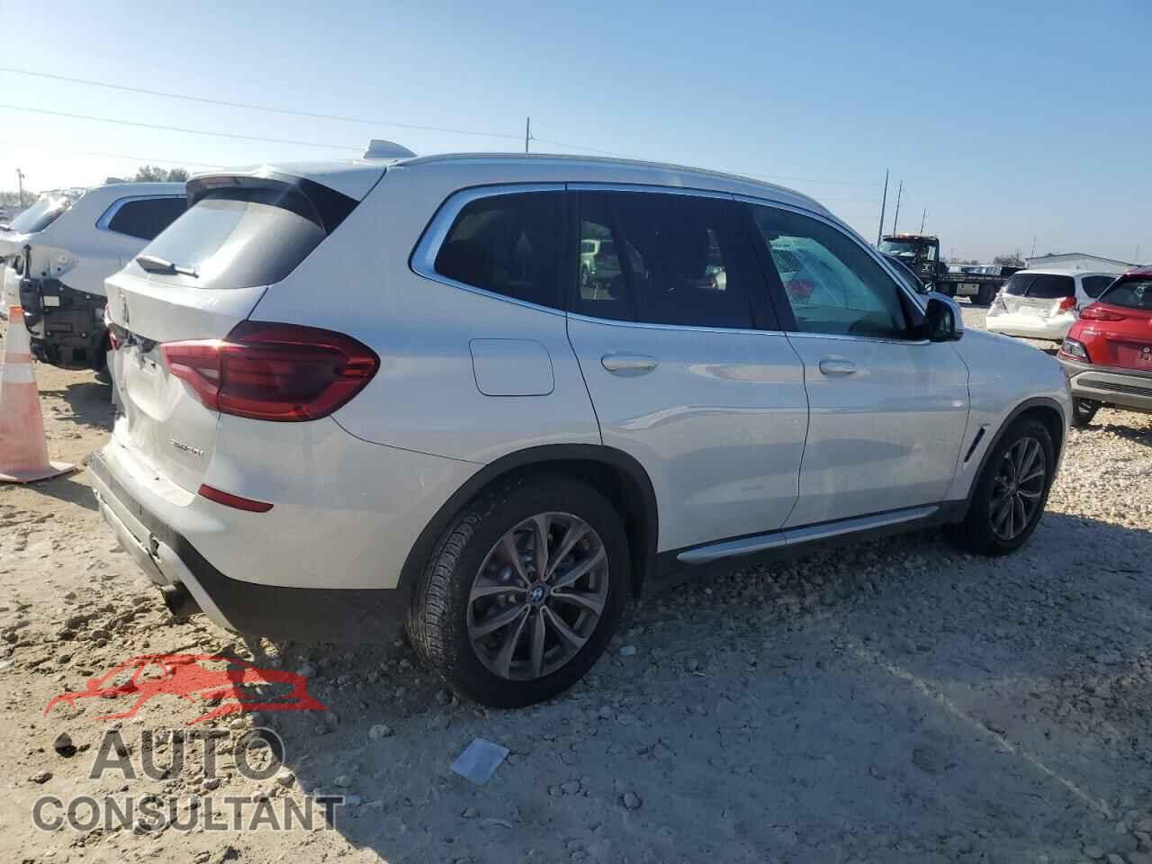 BMW X3 2019 - 5UXTR7C58KLF32845