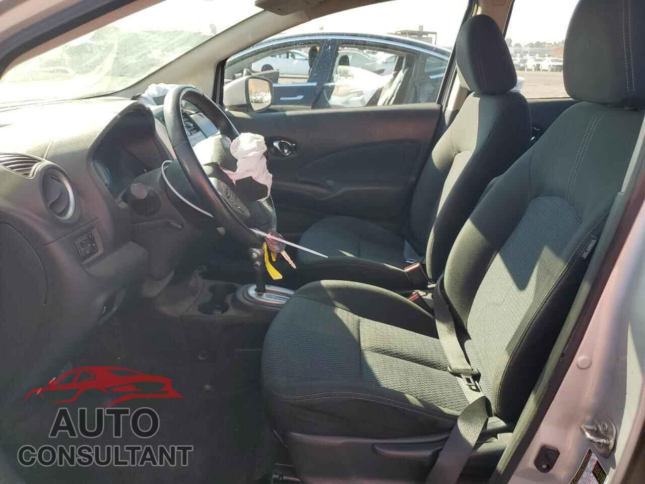 NISSAN VERSA 2019 - 3N1CE2CP0KL365354