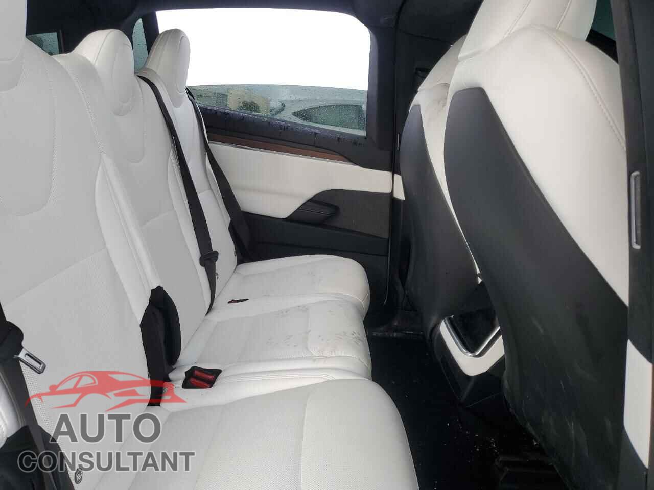 TESLA MODEL X 2022 - 7SAXCAE58NF363898