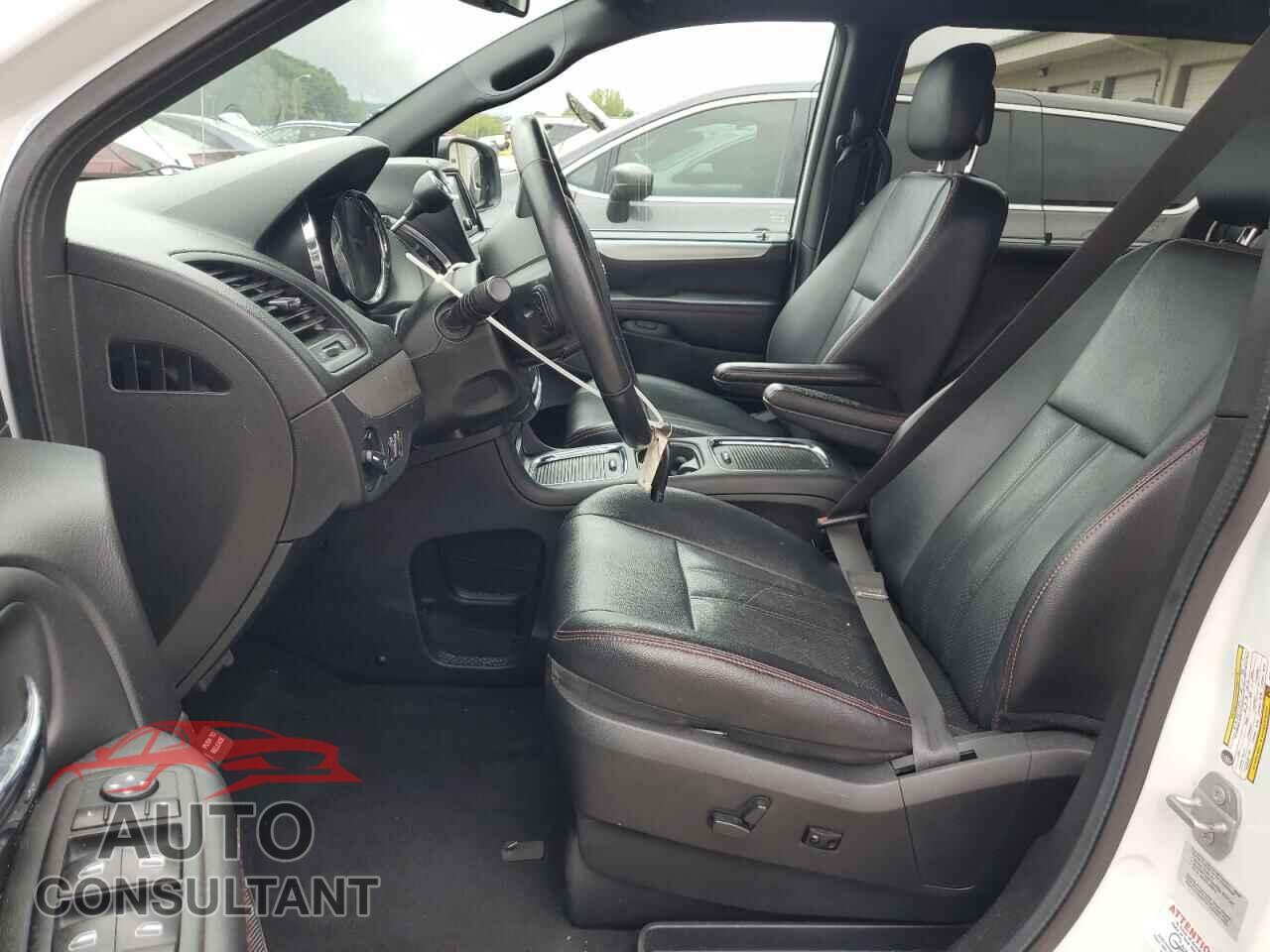 DODGE CARAVAN 2016 - 2C4RDGEG6GR108682
