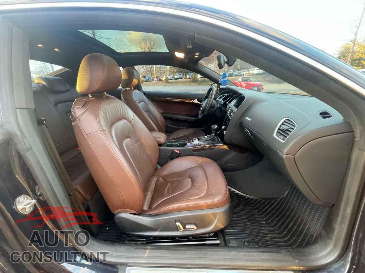 AUDI A5 2014 - WAULFAFR8EA052787