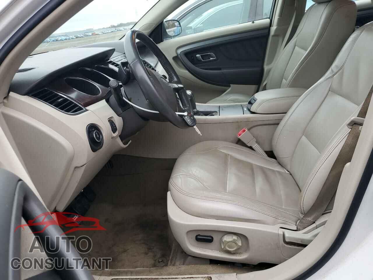 FORD TAURUS 2012 - 1FAHP2EW8CG101330
