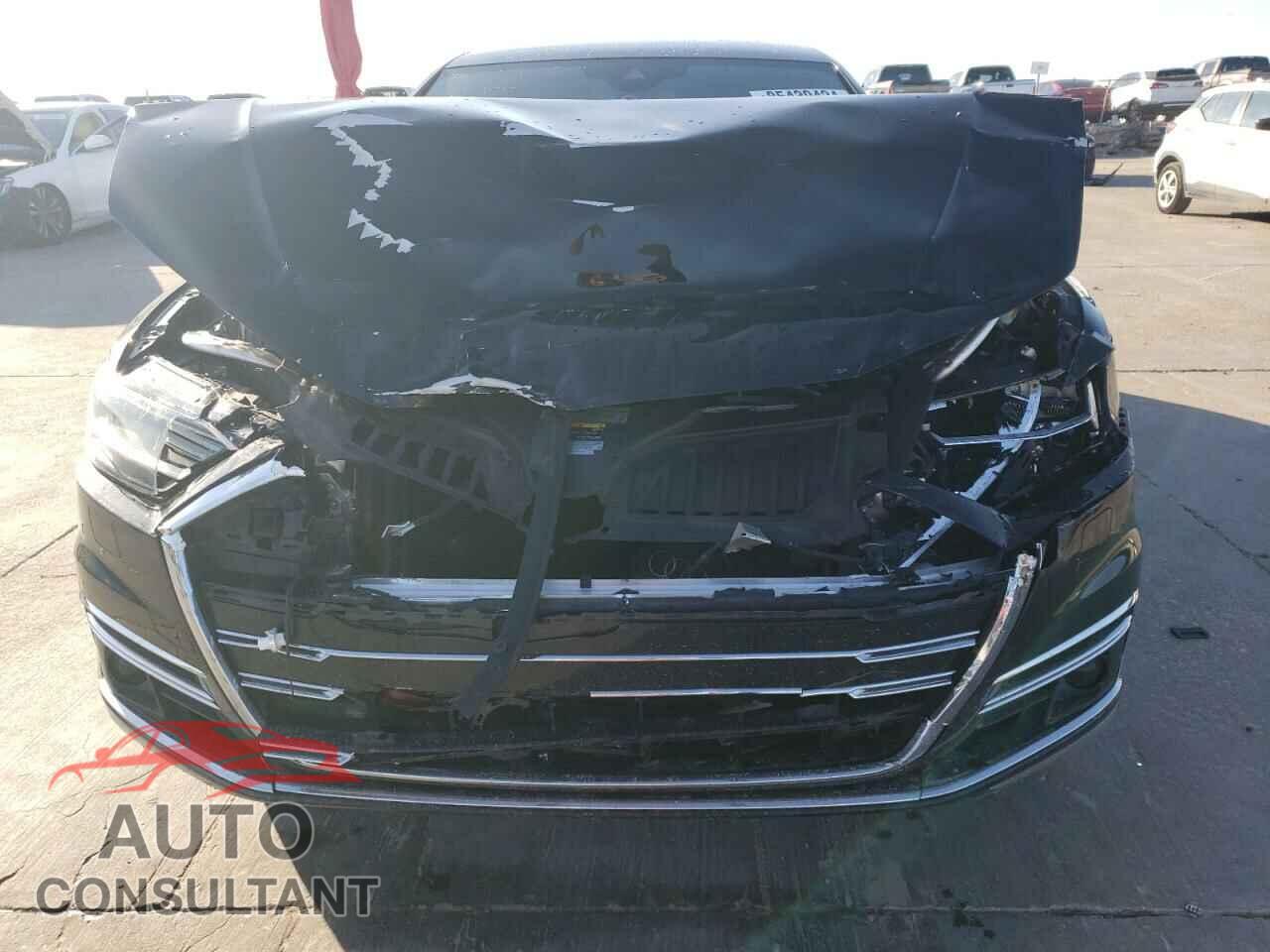 AUDI A8 2019 - WAU8DAF83KN011684