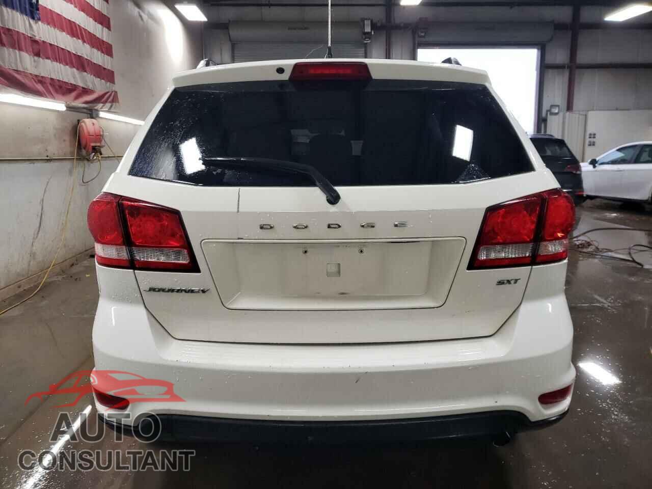 DODGE JOURNEY 2015 - 3C4PDCBB9FT586941