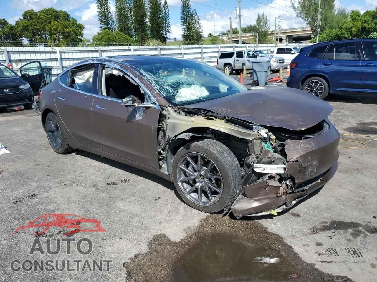 TESLA MODEL 3 2018 - 5YJ3E1EB8JF150438