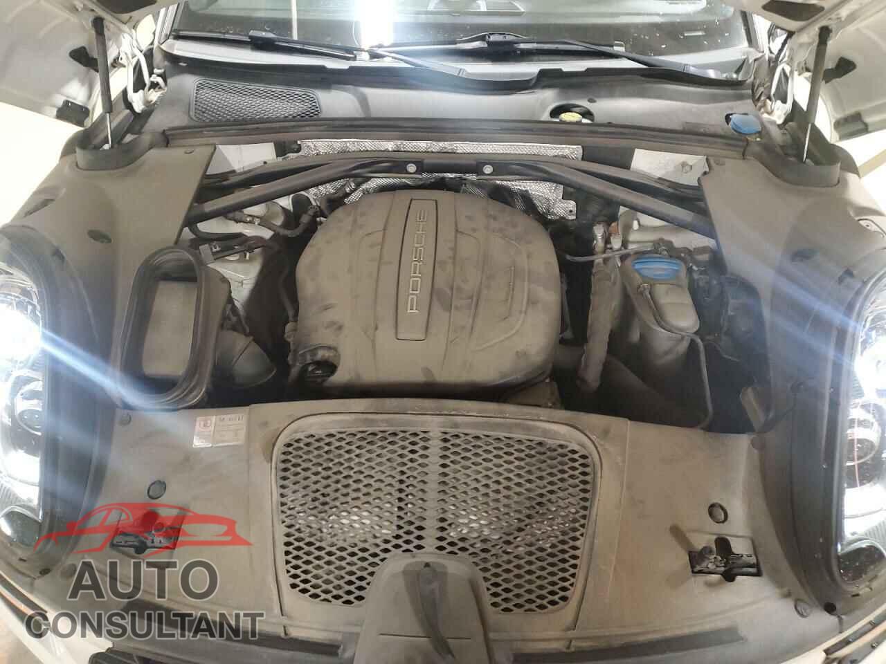 PORSCHE MACAN 2017 - WP1AA2A52HLB00214