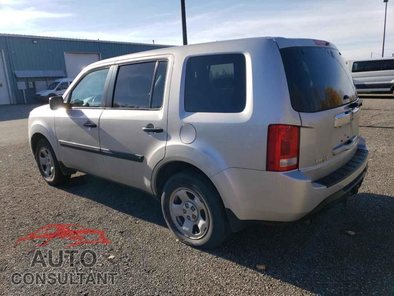 HONDA PILOT 2015 - 5FNYF4H25FB001783