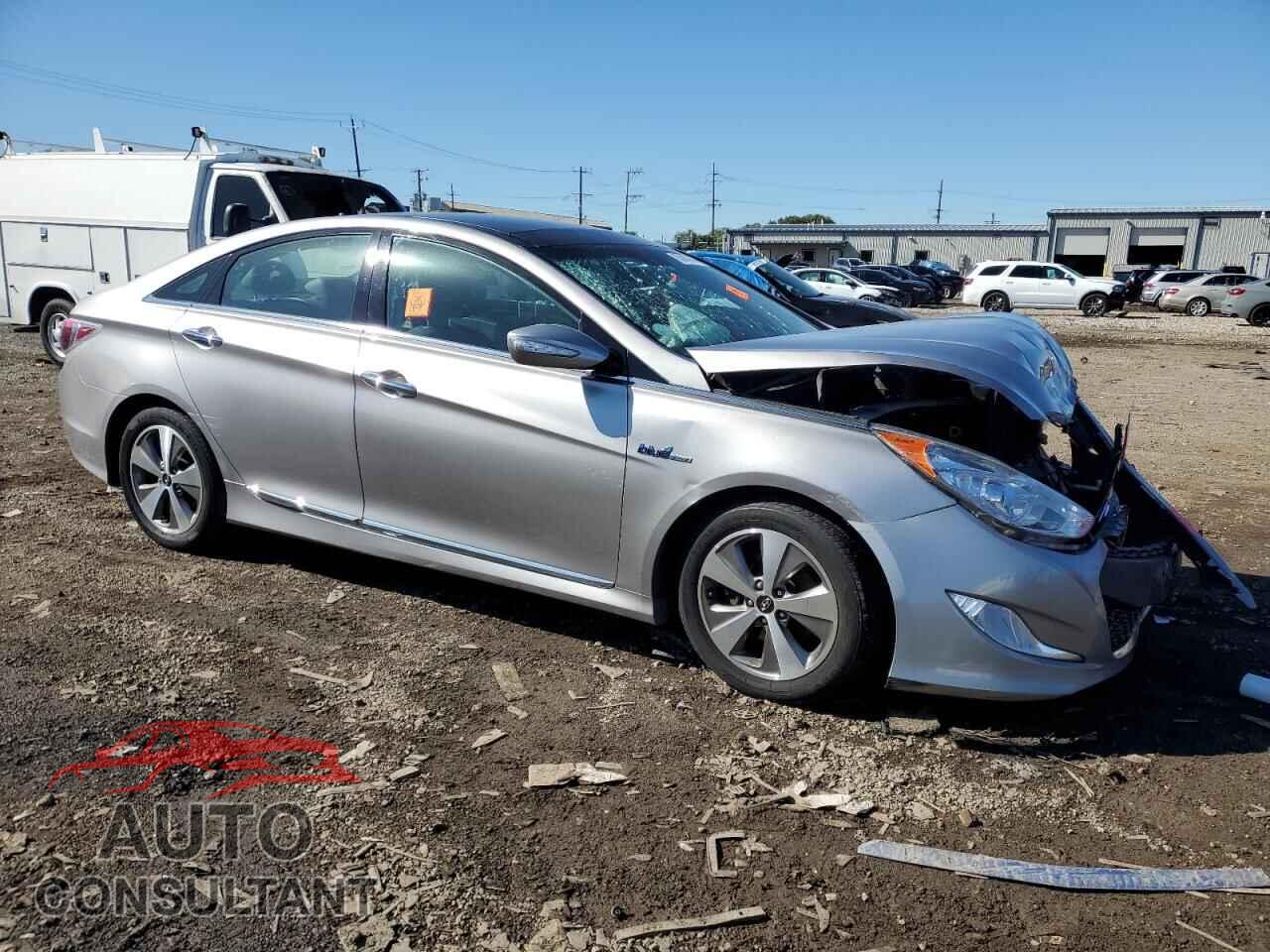HYUNDAI SONATA 2011 - KMHEC4A47BA007722