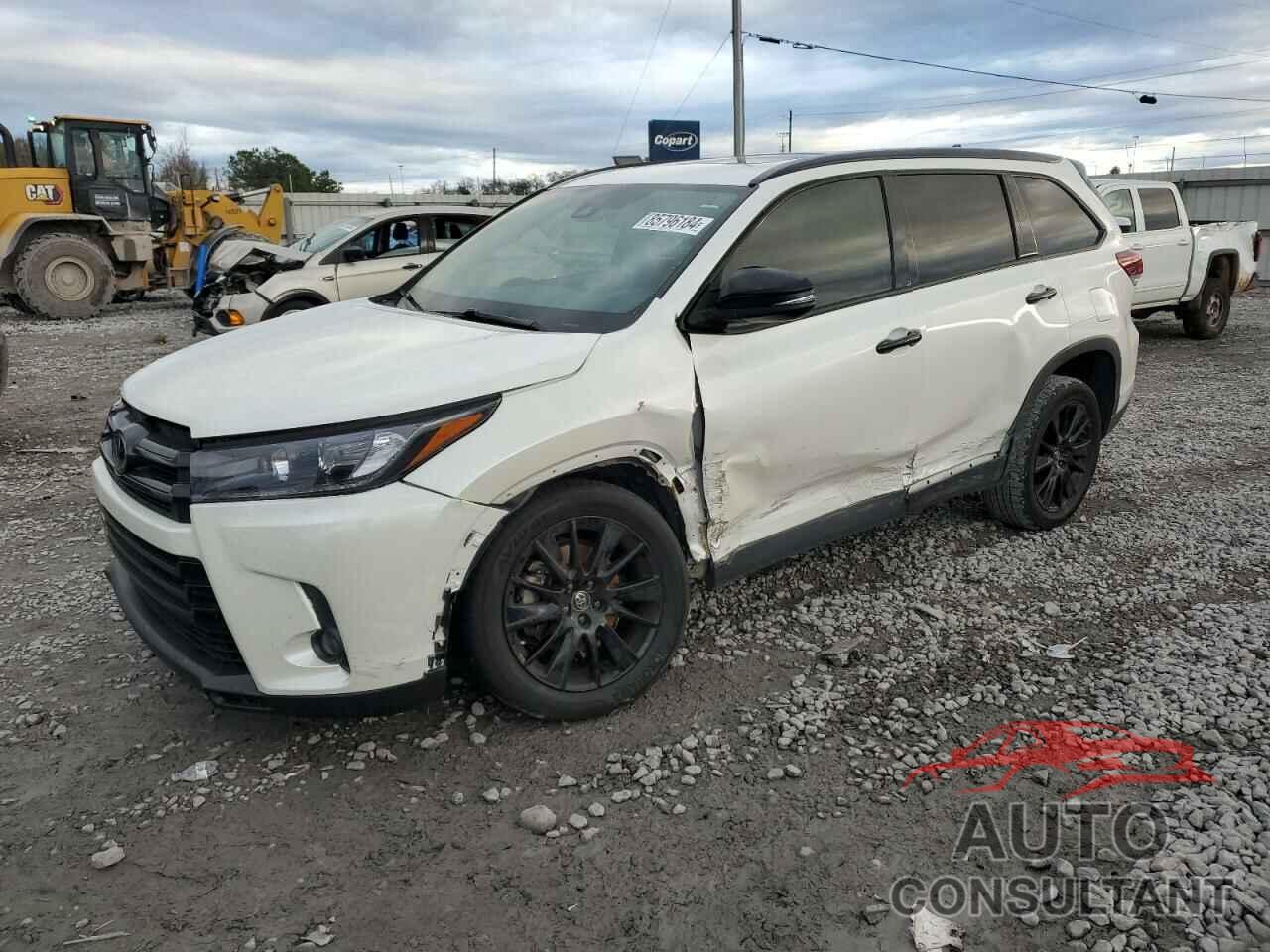TOYOTA HIGHLANDER 2019 - 5TDKZRFH7KS328435