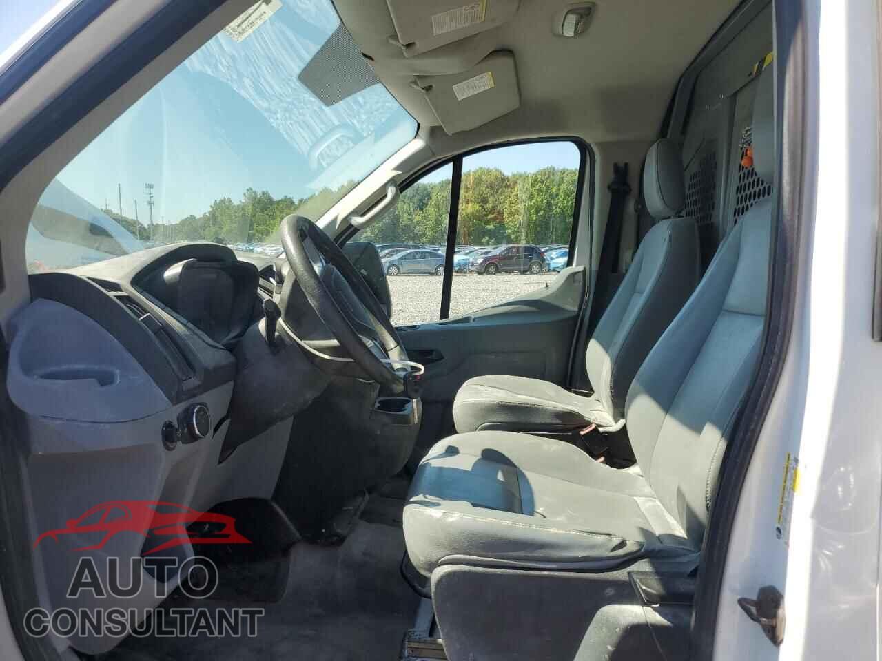 FORD TRANSIT 2015 - 1FTNR2ZM8FKB05217