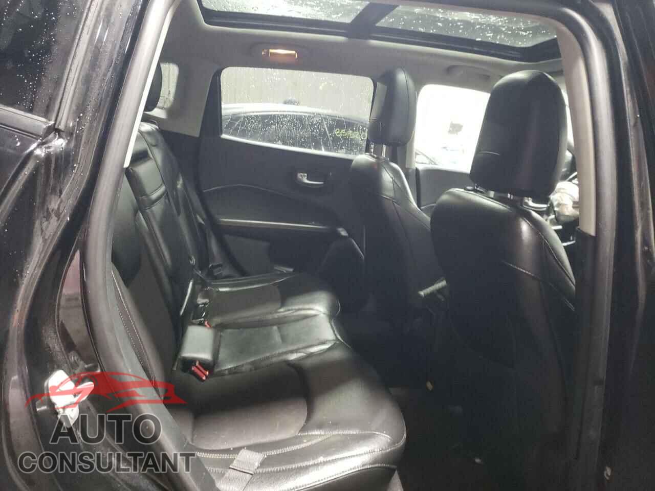 JEEP COMPASS 2018 - 3C4NJDBB9JT162108