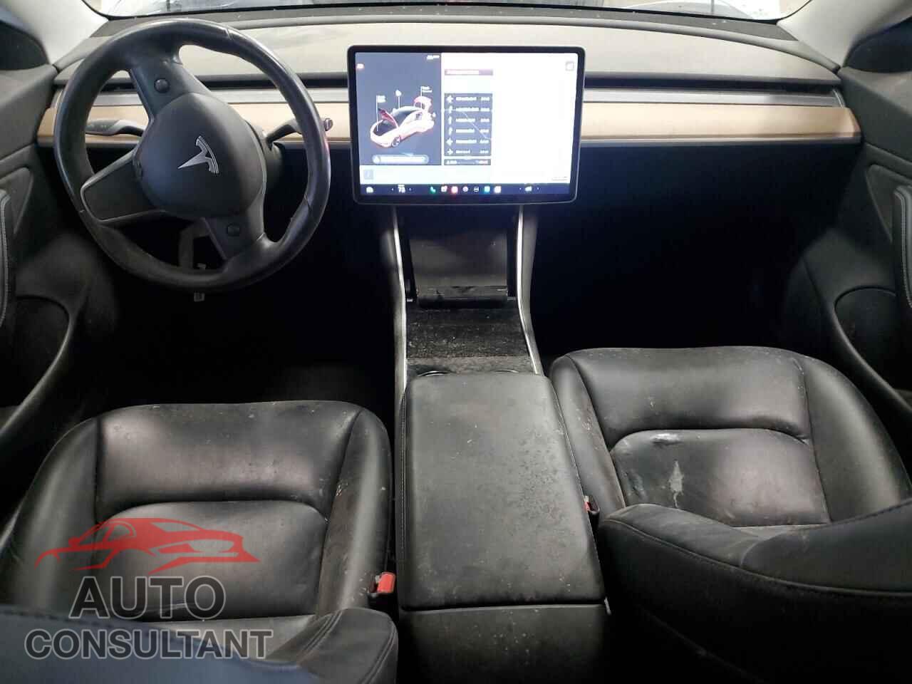 TESLA MODEL 3 2018 - 5YJ3E1EB0JF085388