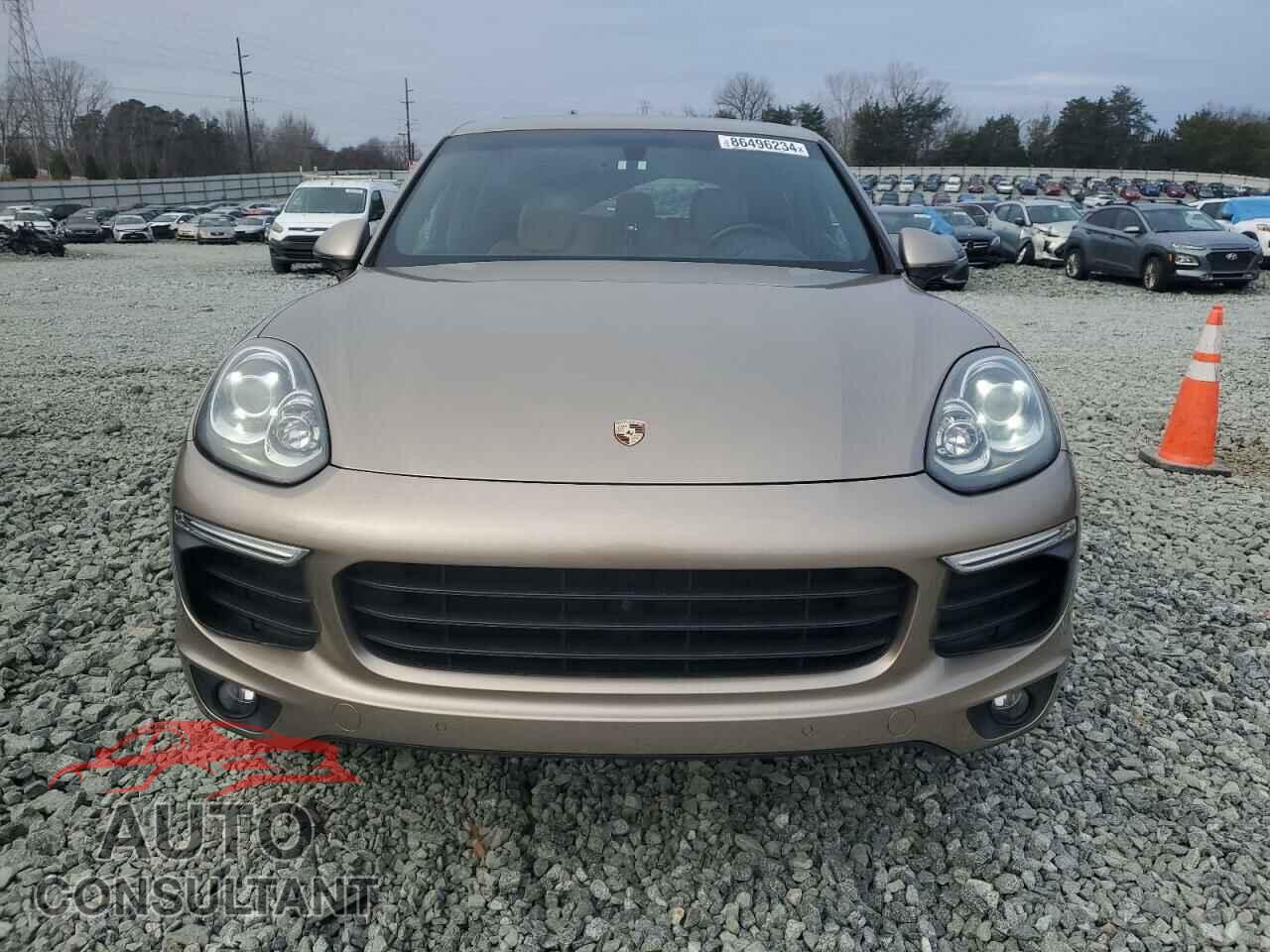 PORSCHE CAYENNE 2016 - WP1AA2A24GLA08803