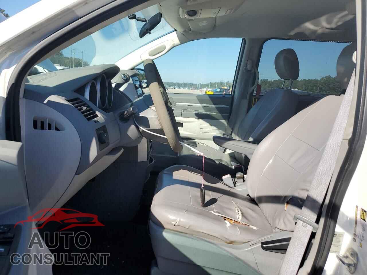 DODGE CARAVAN 2010 - 2D4RN4DE8AR239439