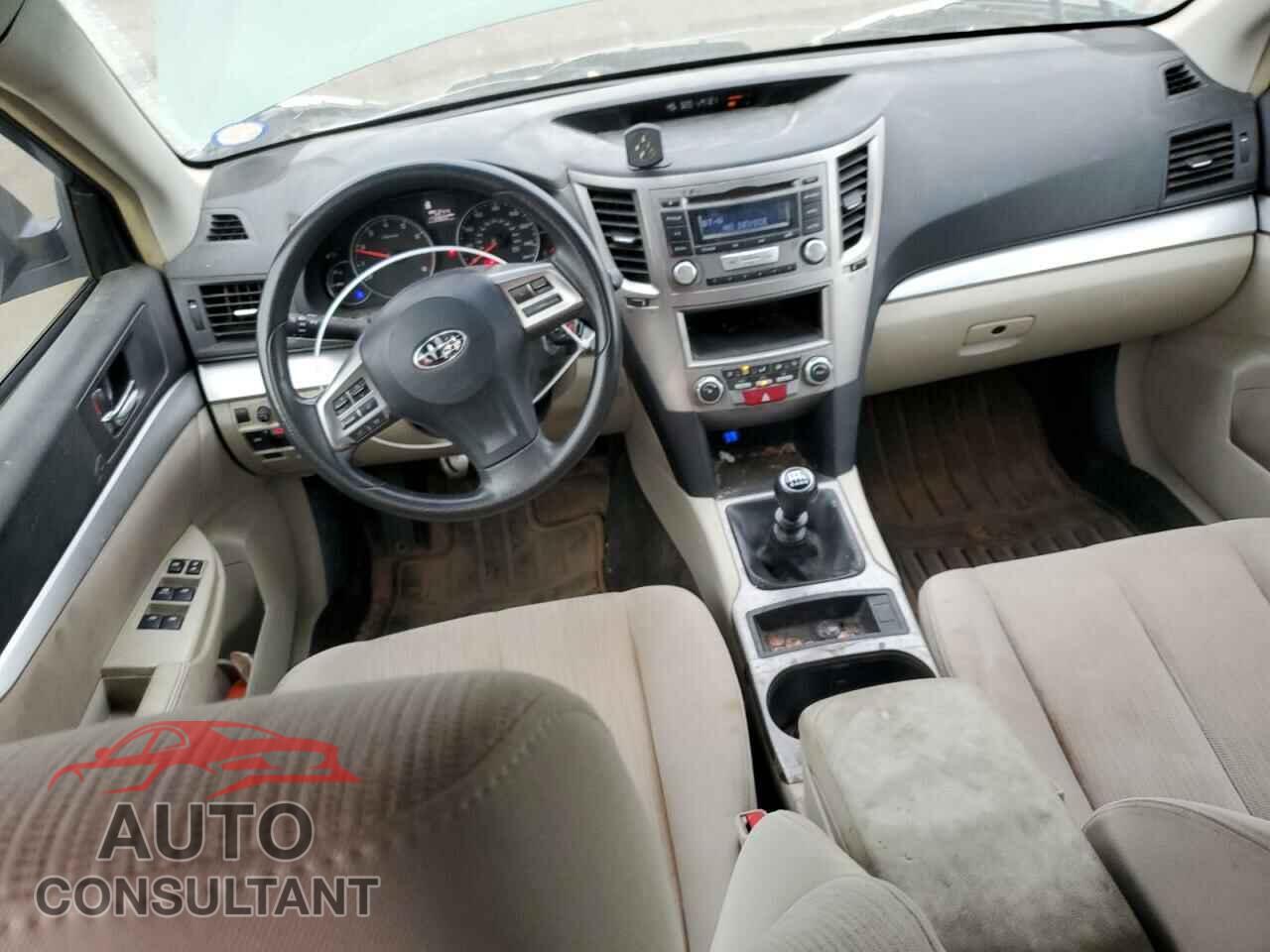 SUBARU OUTBACK 2014 - 4S4BRCAC3E1288084