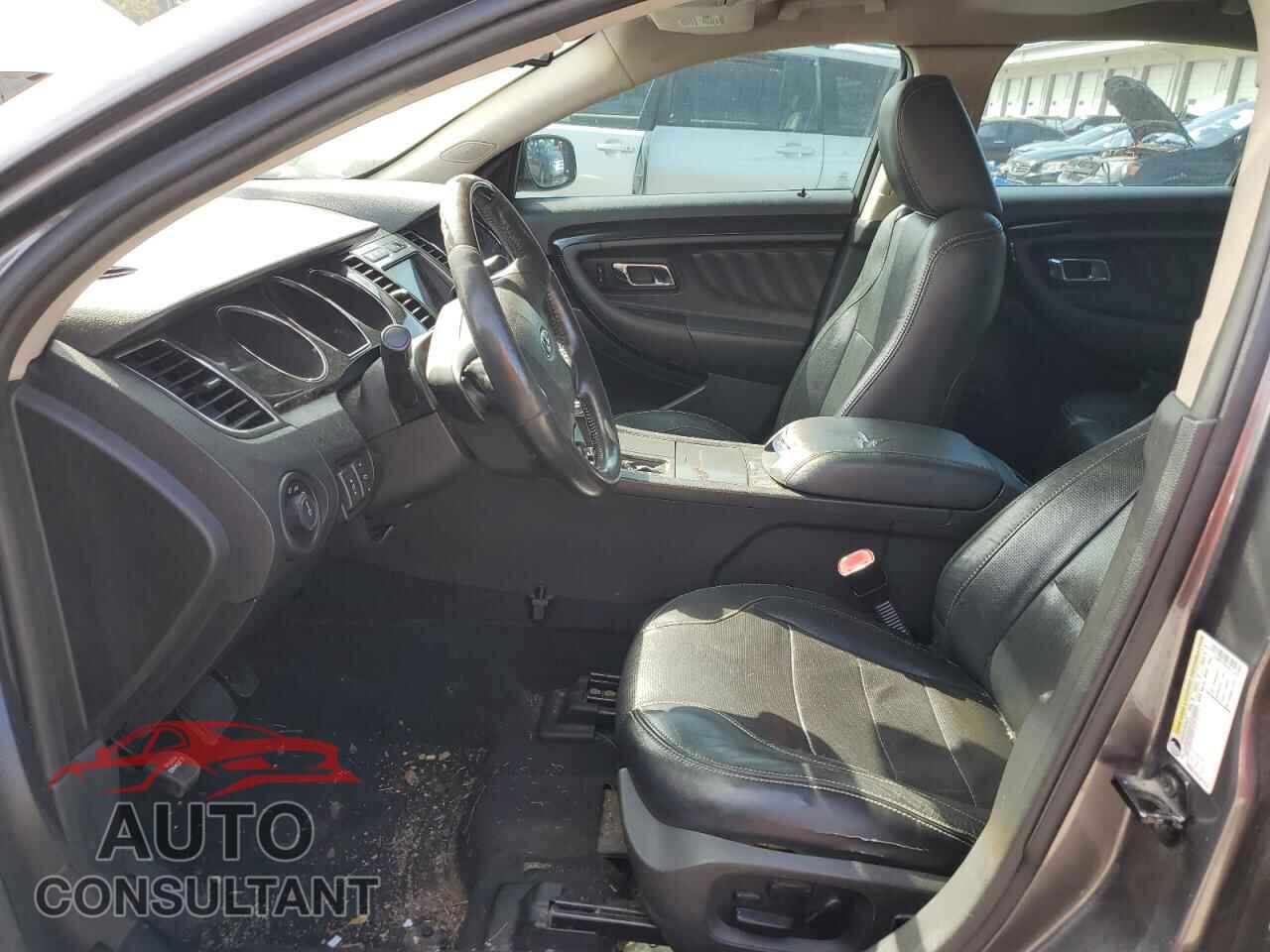 FORD TAURUS 2011 - 1FAHP2FW7BG112610