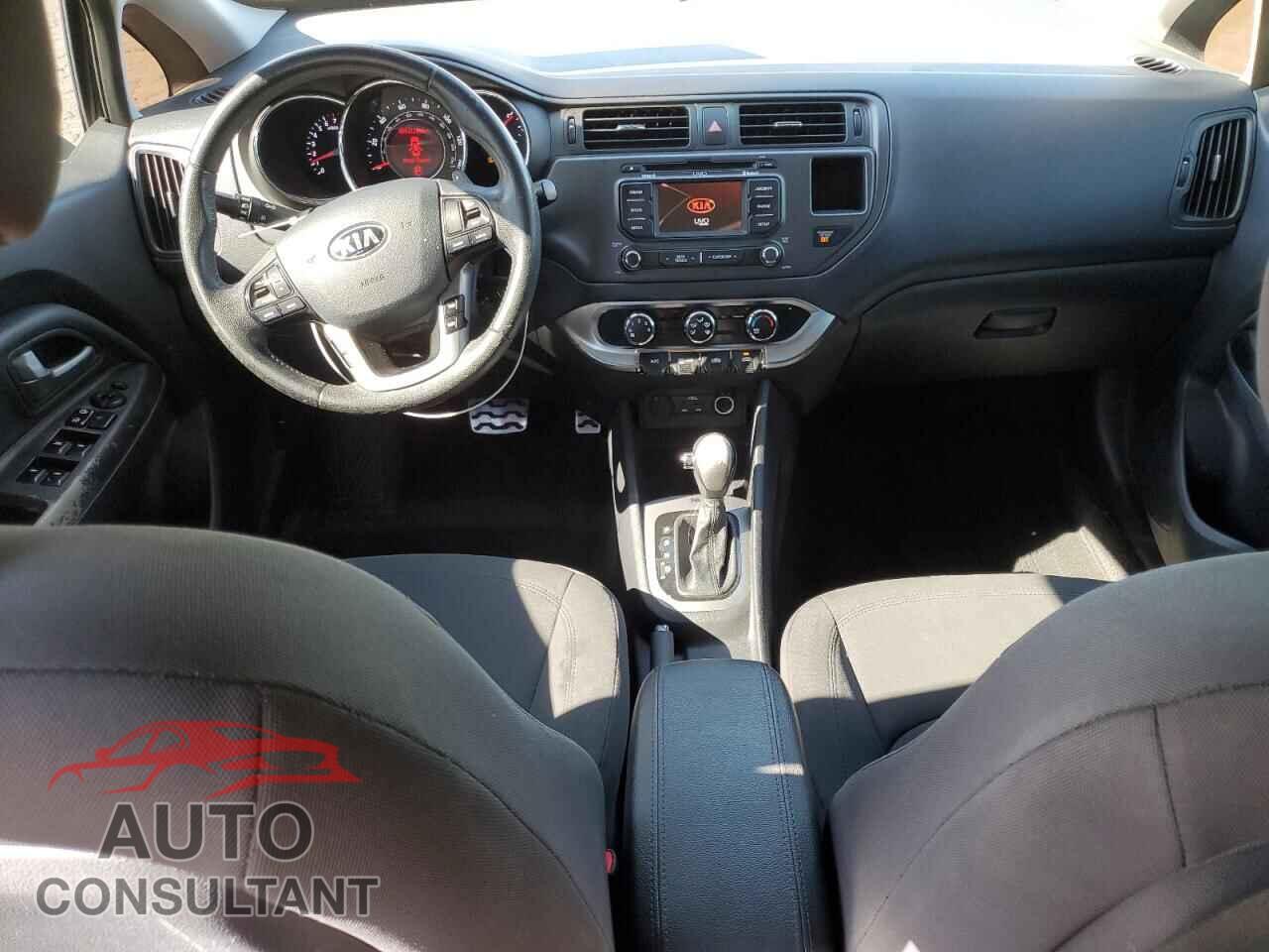 KIA RIO 2013 - KNADN4A38D6233742