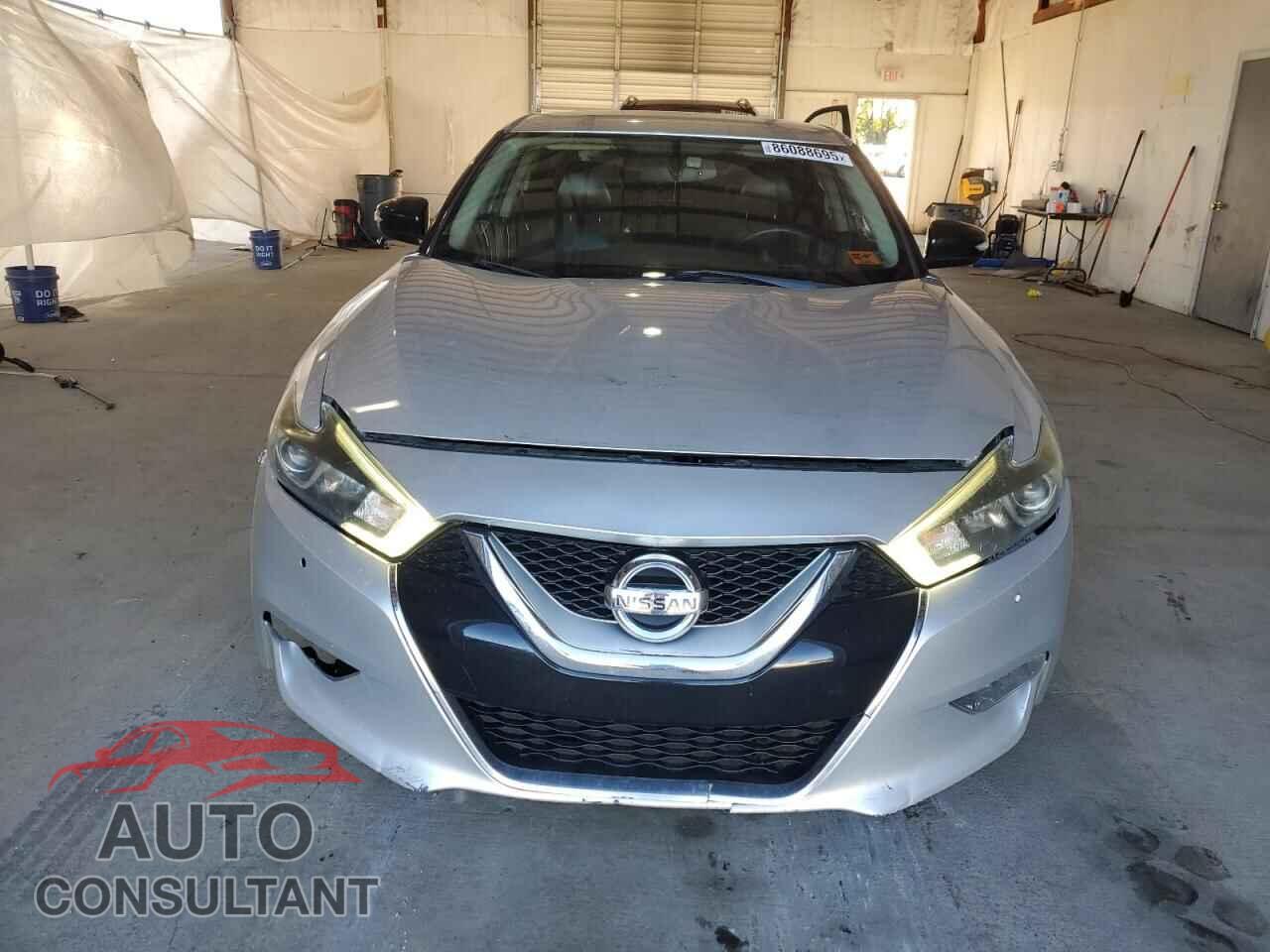 NISSAN MAXIMA 2017 - 1N4AA6AP5HC446113