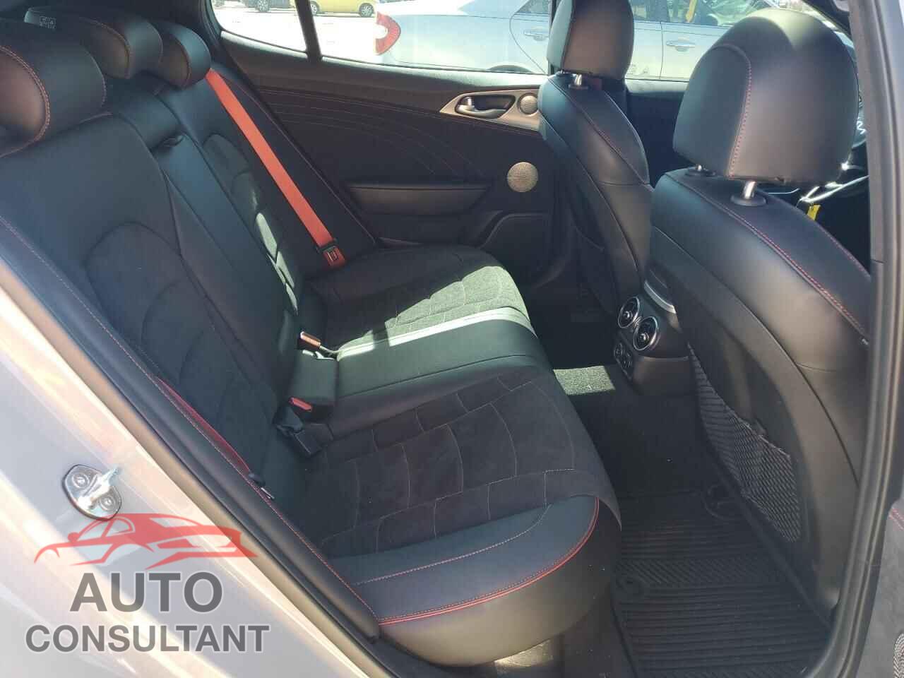 KIA STINGER 2023 - KNAE55LCXP6130320