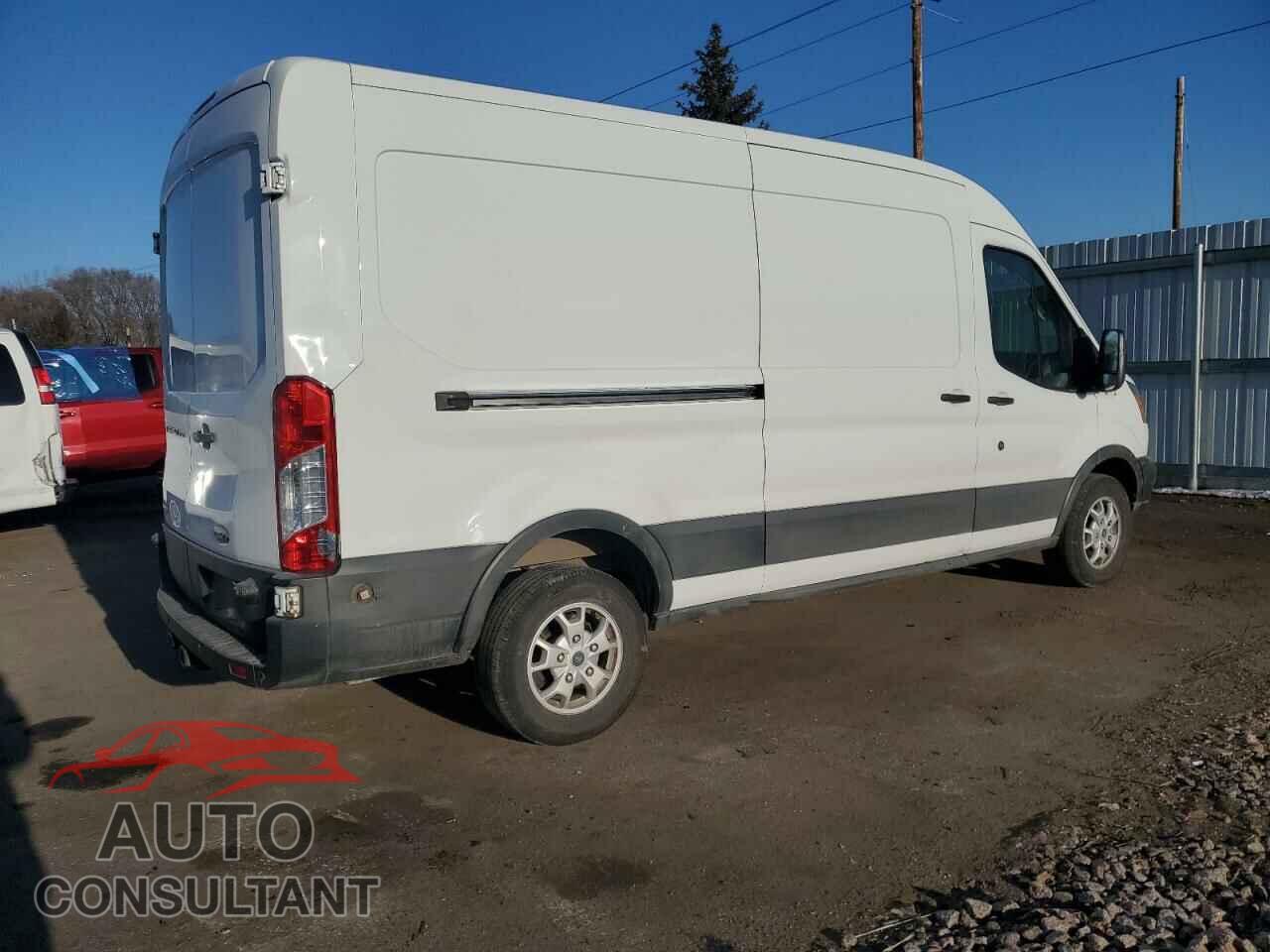 FORD TRANSIT 2015 - 1FTYR2CG3FKA15697